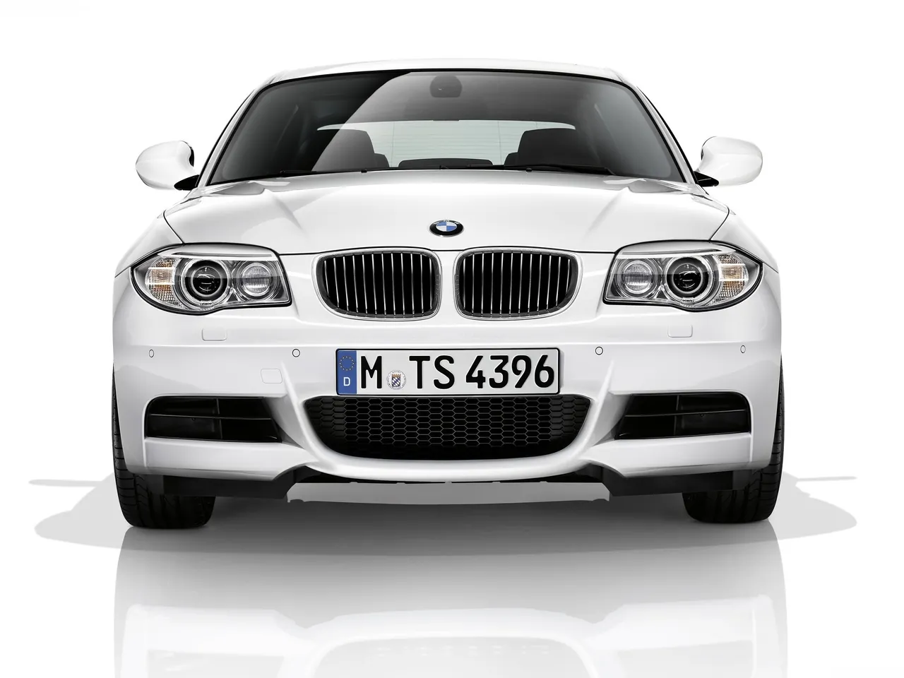 BMW 1-Series Coupe (2012) – zepředu