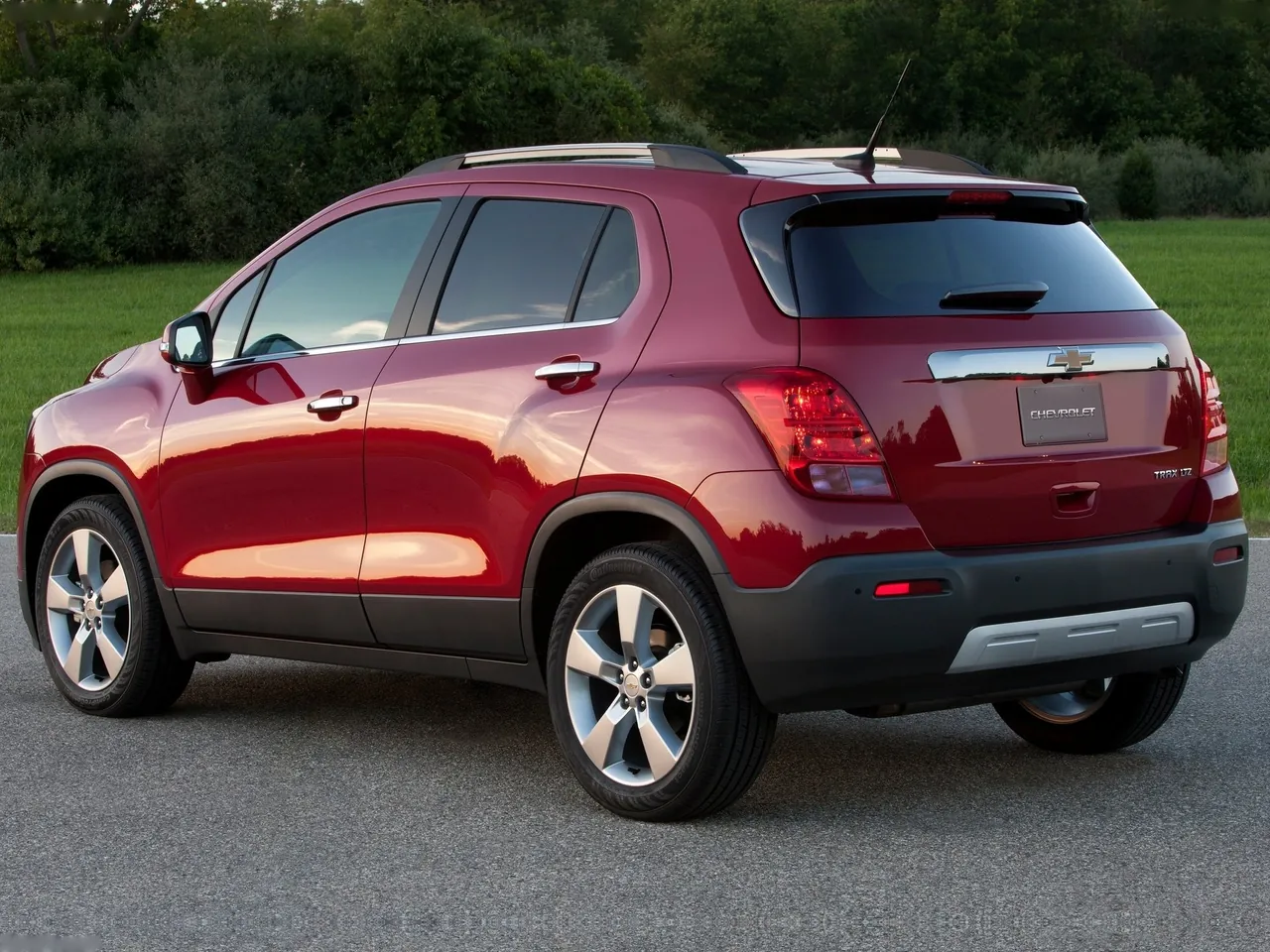 Chevrolet Trax (2014) – zadní tříčtvrteční pohled