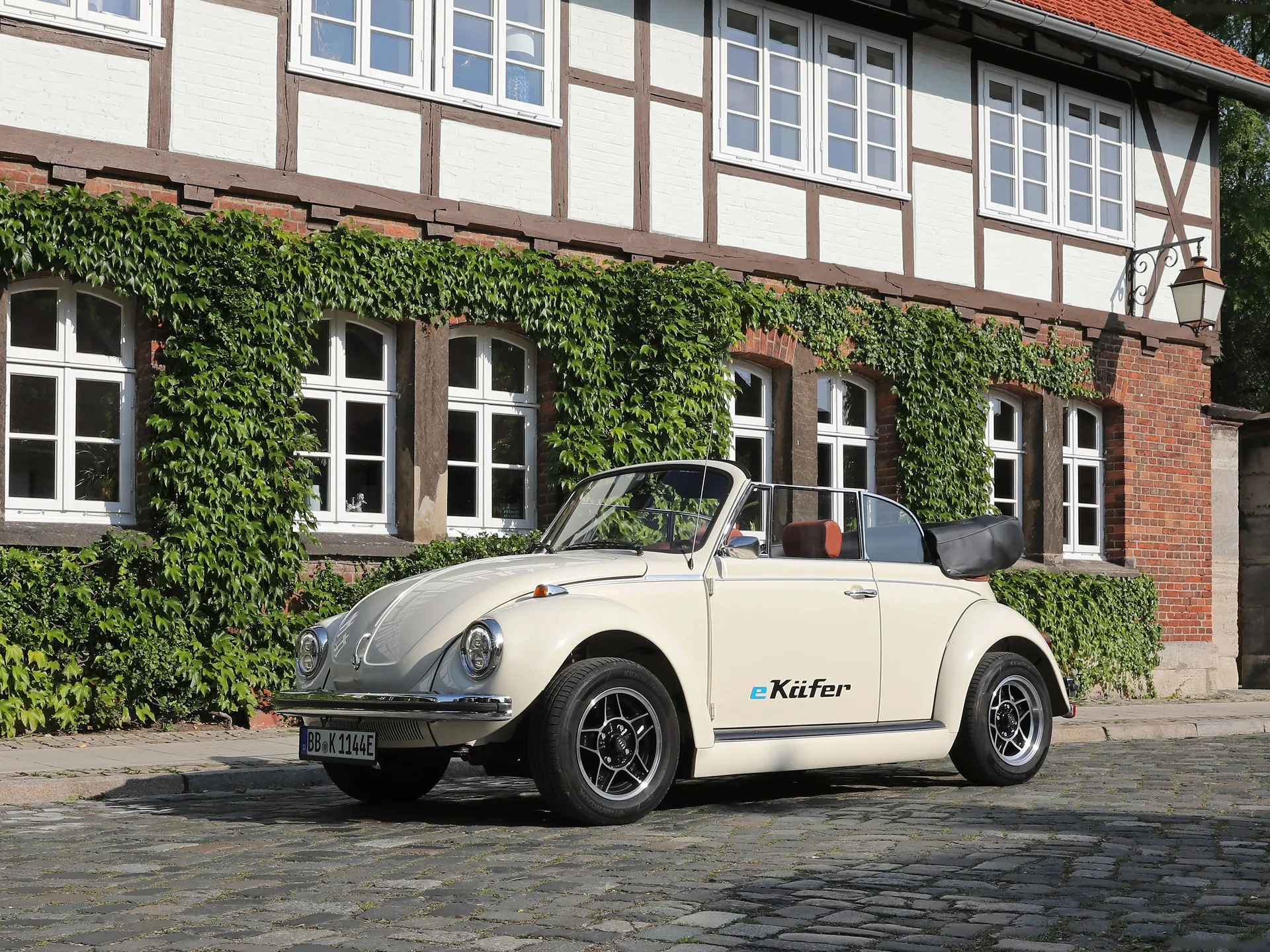 Volkswagen e-Beetle Concept (2019)