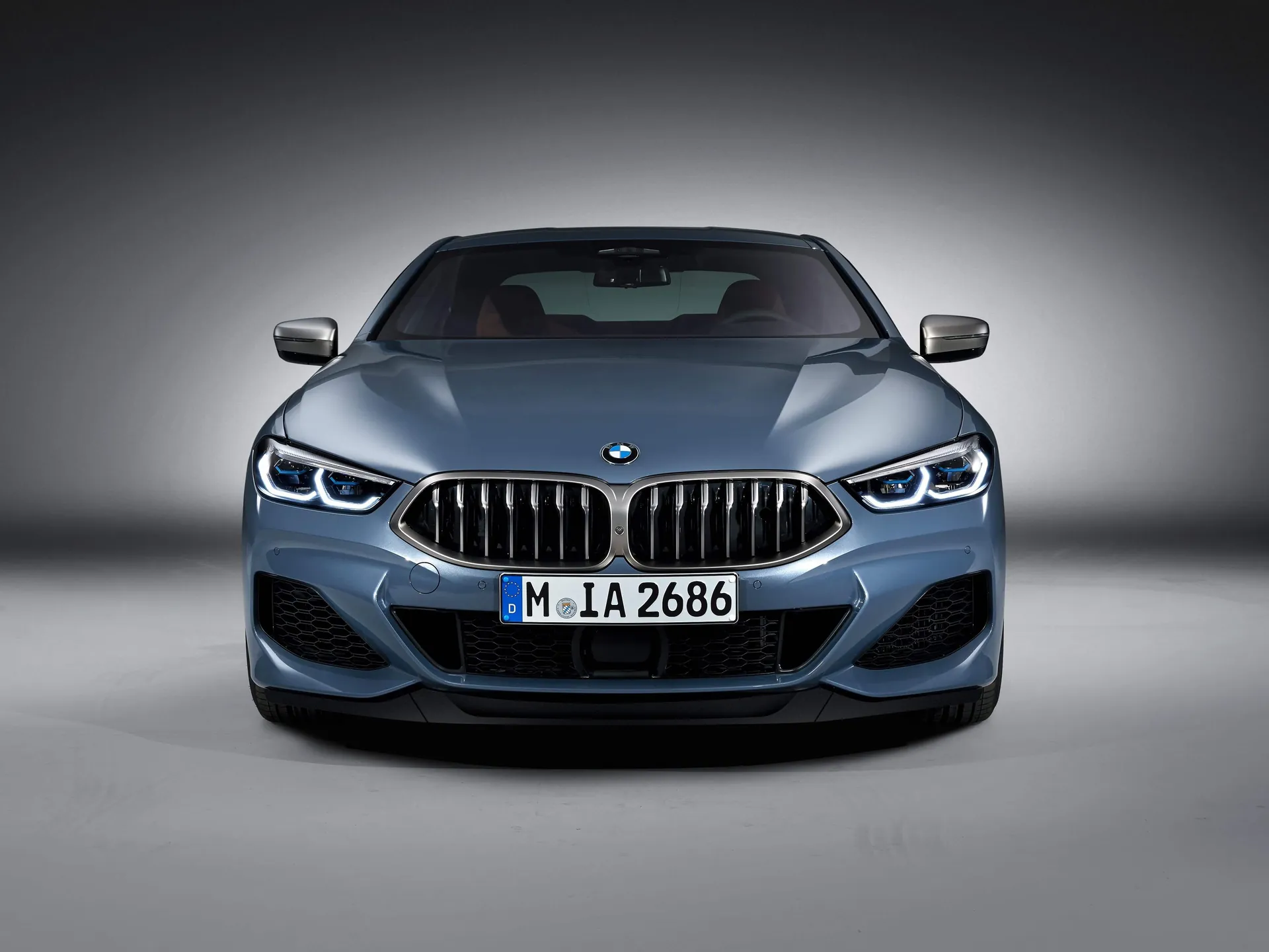 BMW 8-Series Coupe (2019) – zepředu
