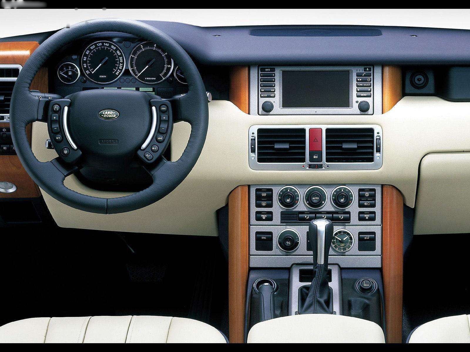 Land Rover Range Rover (2003) - Interior