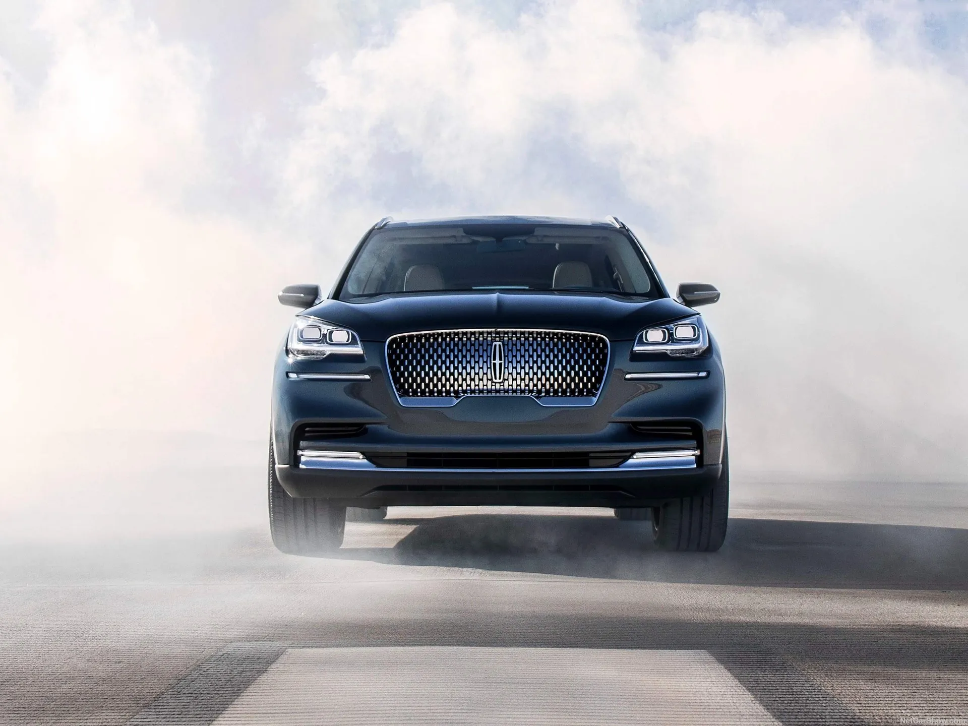 Lincoln Aviator Concept (2018) – zepředu