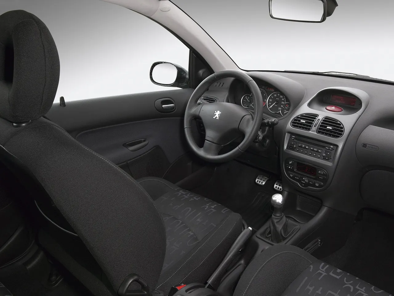 Peugeot 206 SW HDi (2004) – interiér