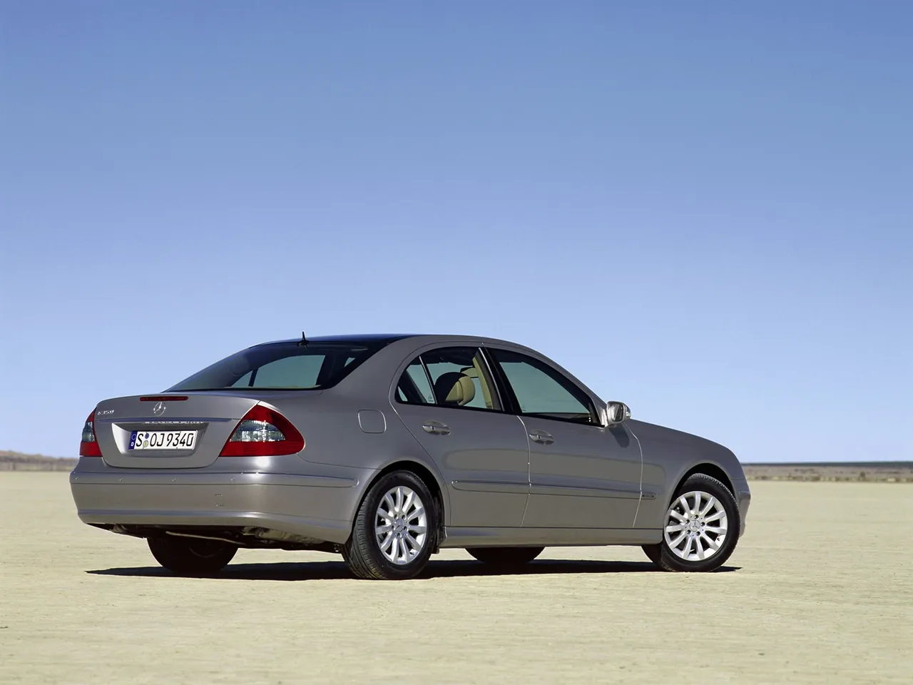 Mercedes-Benz E-Class (2006) - Rear Three-Quarter