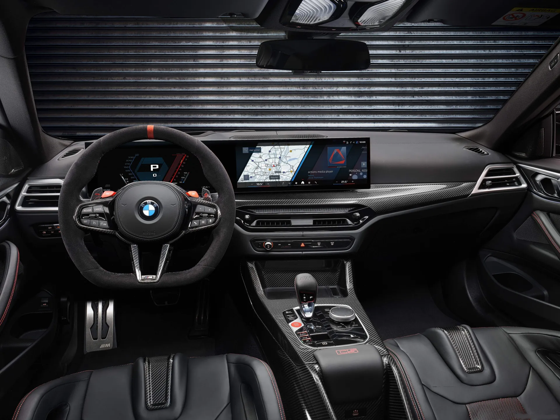 BMW M4 CS (2025) – interiér