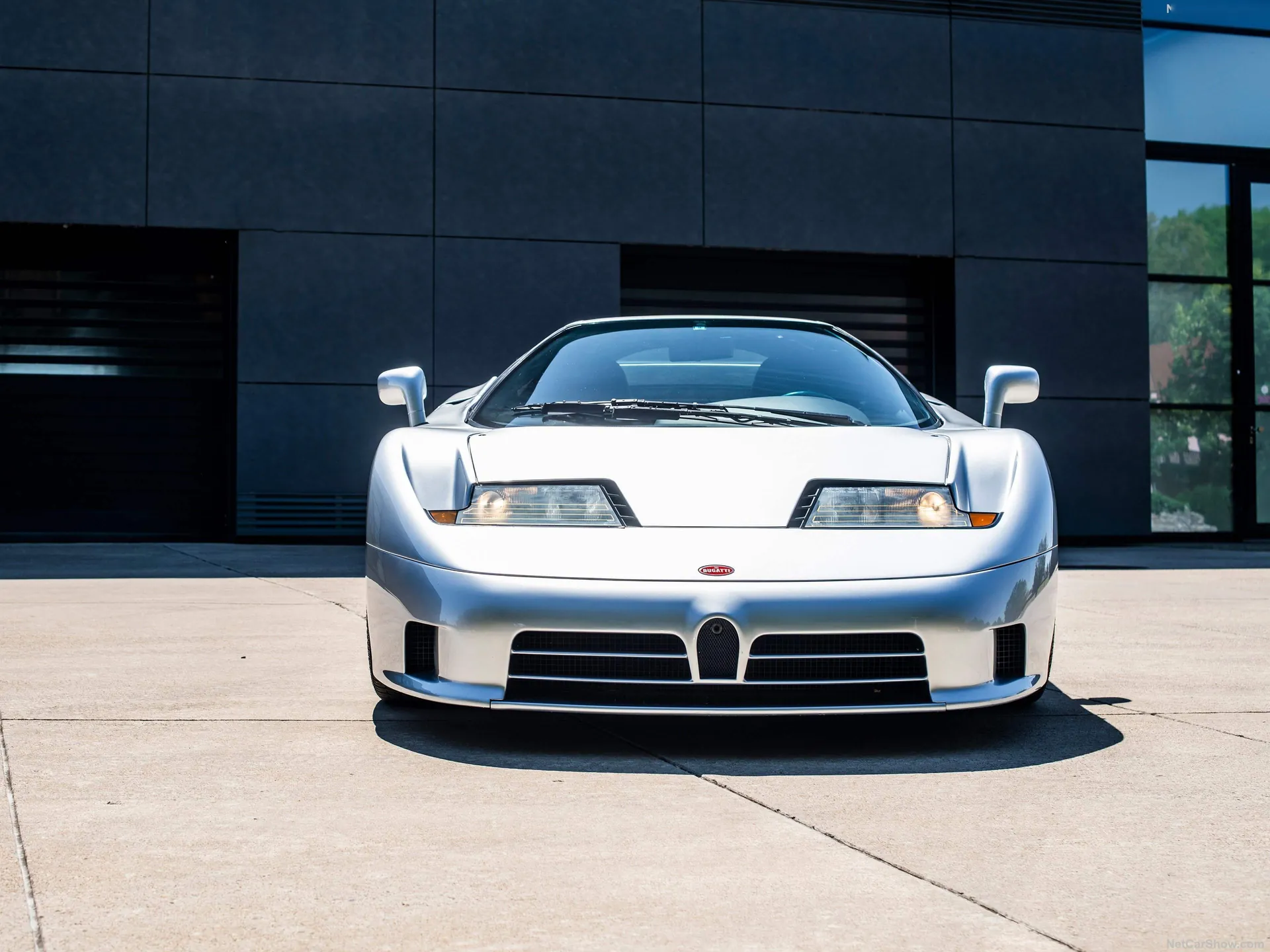 Bugatti EB110 Super Sport (1992) – zepředu