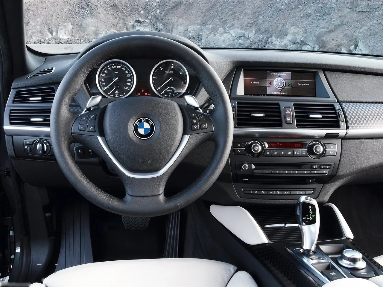 BMW X6 (2009) – interiér