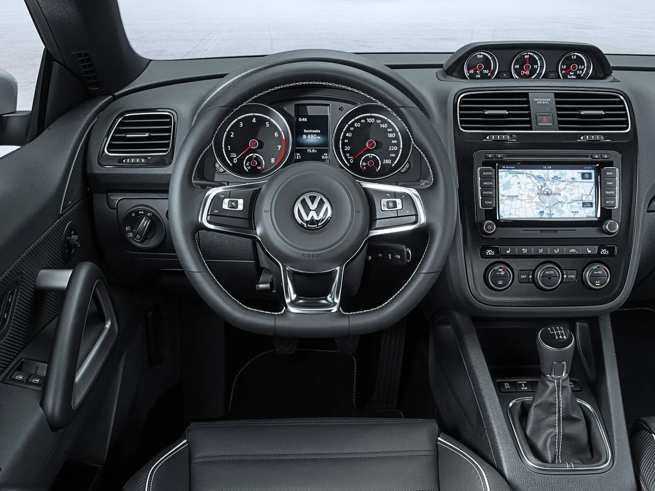 Volkswagen Scirocco (2015) – interiér