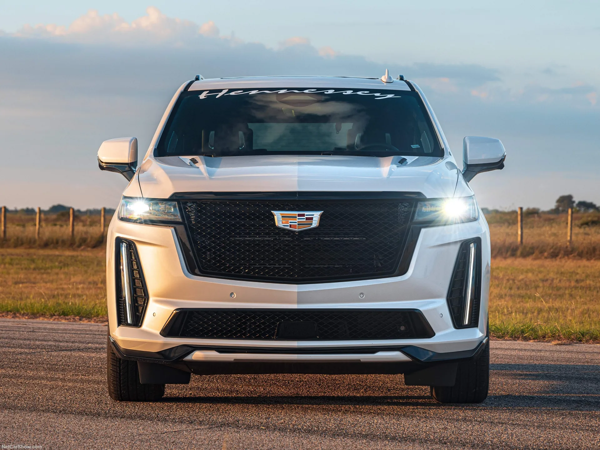 Hennessey H1000 Escalade-V (2024) – zepředu