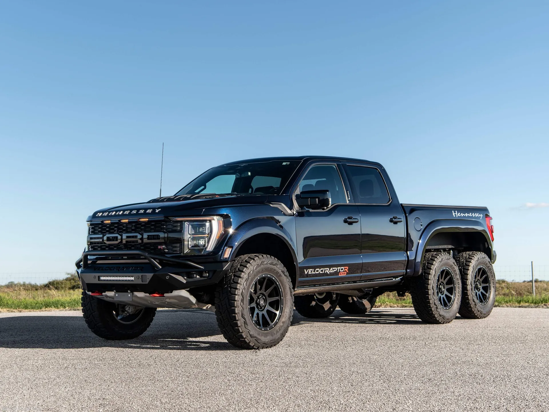 Hennessey VelociRaptoR 6X6 (2024)