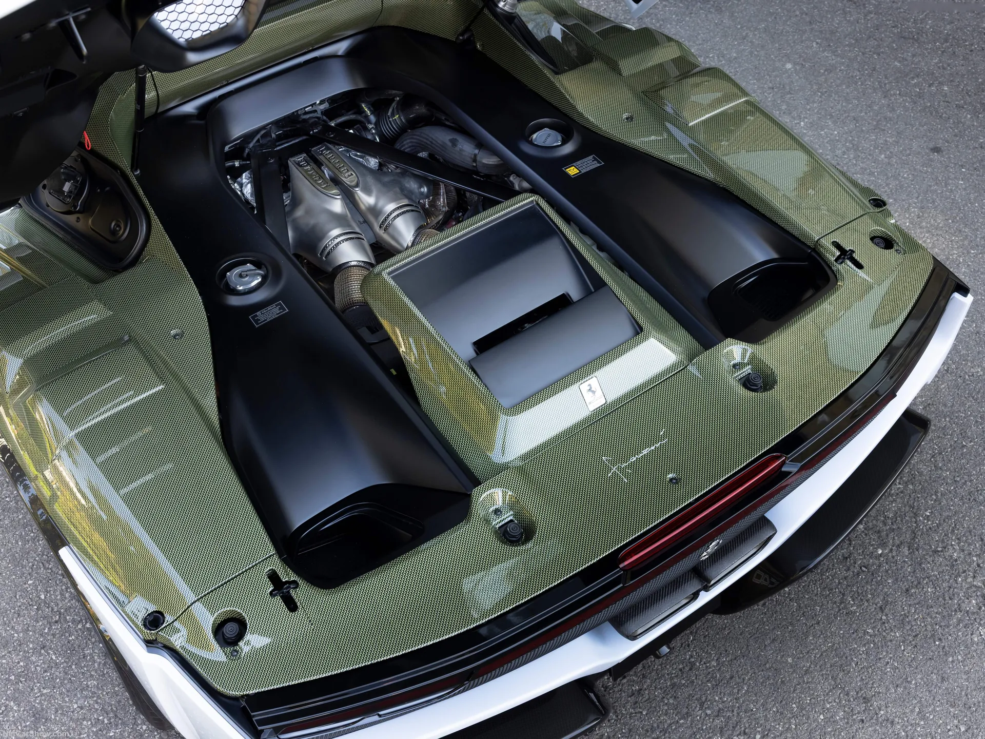 Ferrari SC40 (2025) – motorový prostor
