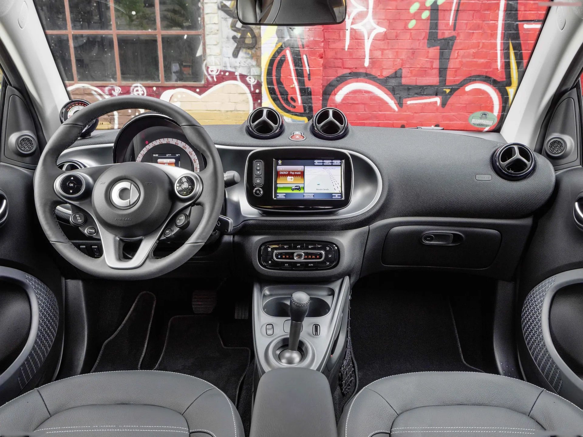 Smart fortwo electric drive (2017) – interiér