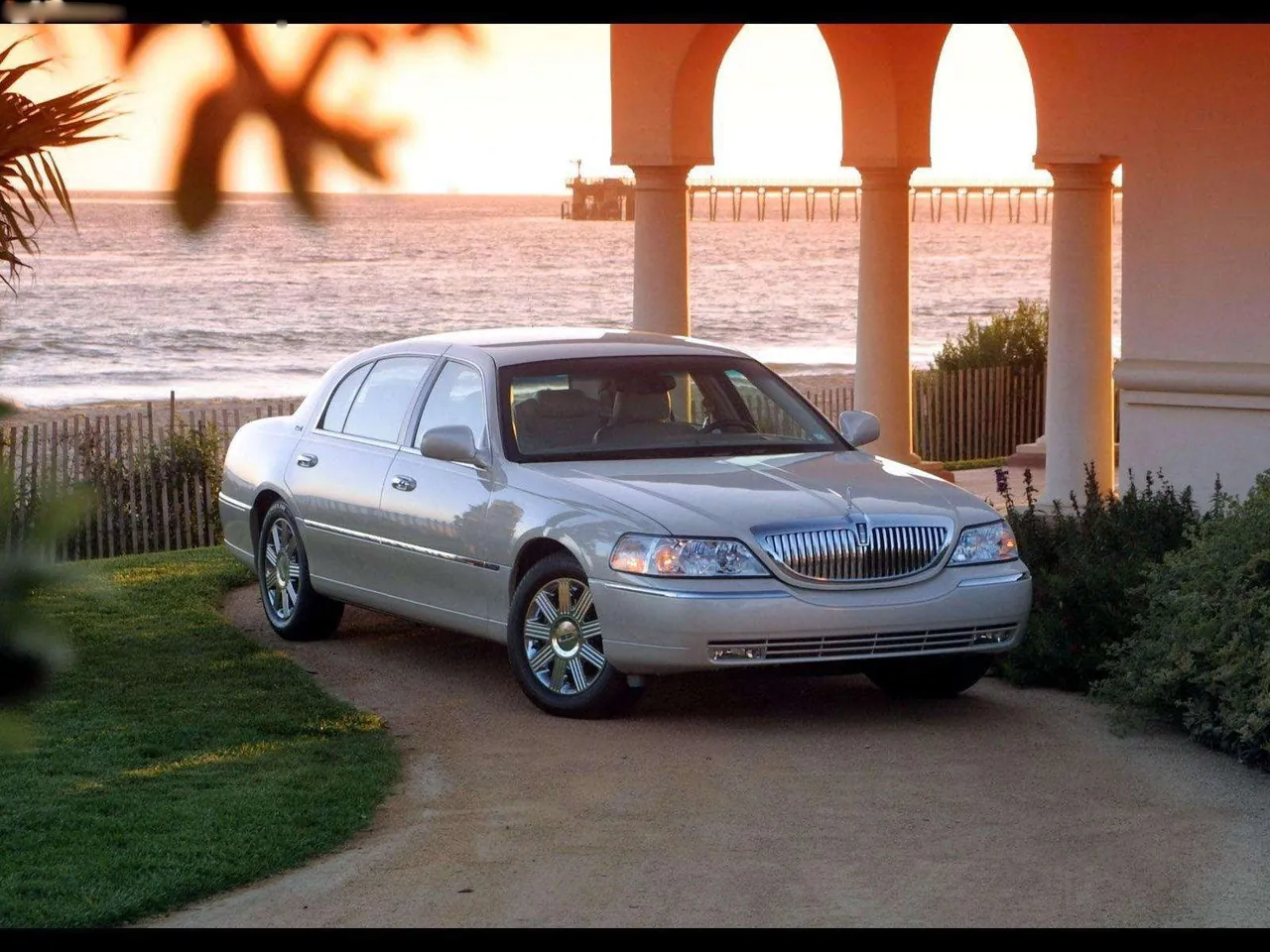 Lincoln Town Car (2003)