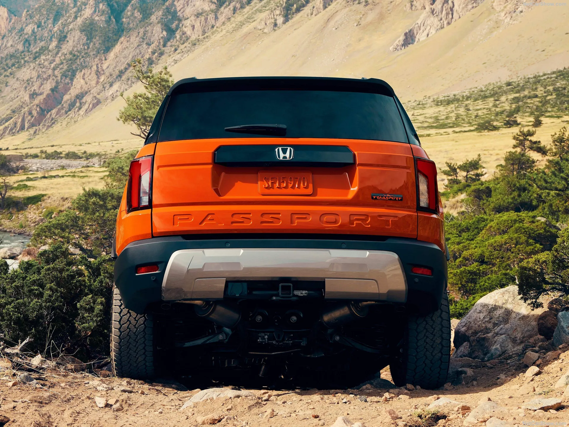 Honda Passport TrailSport (2026) – zezadu