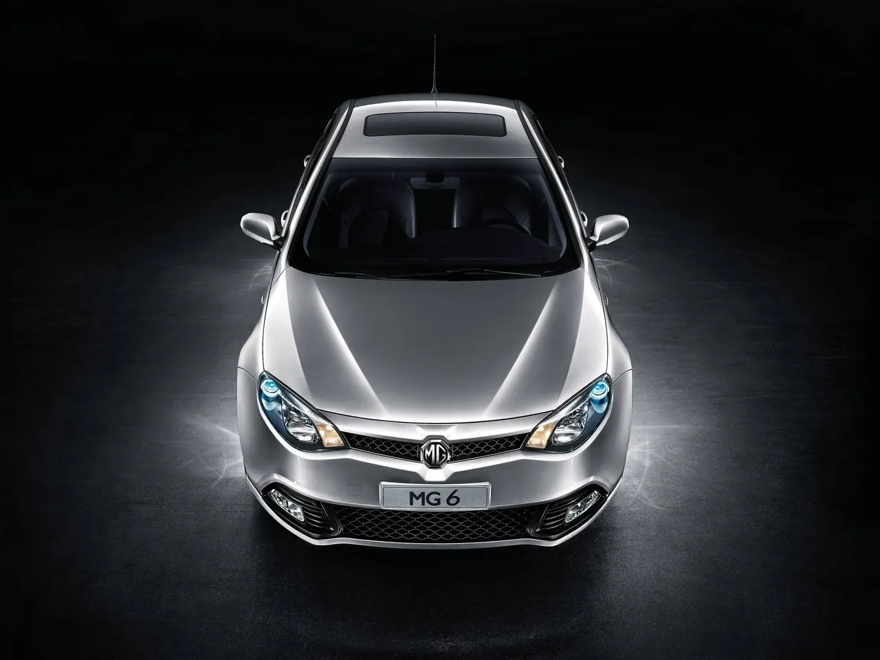 MG 6 (2011) – zepředu