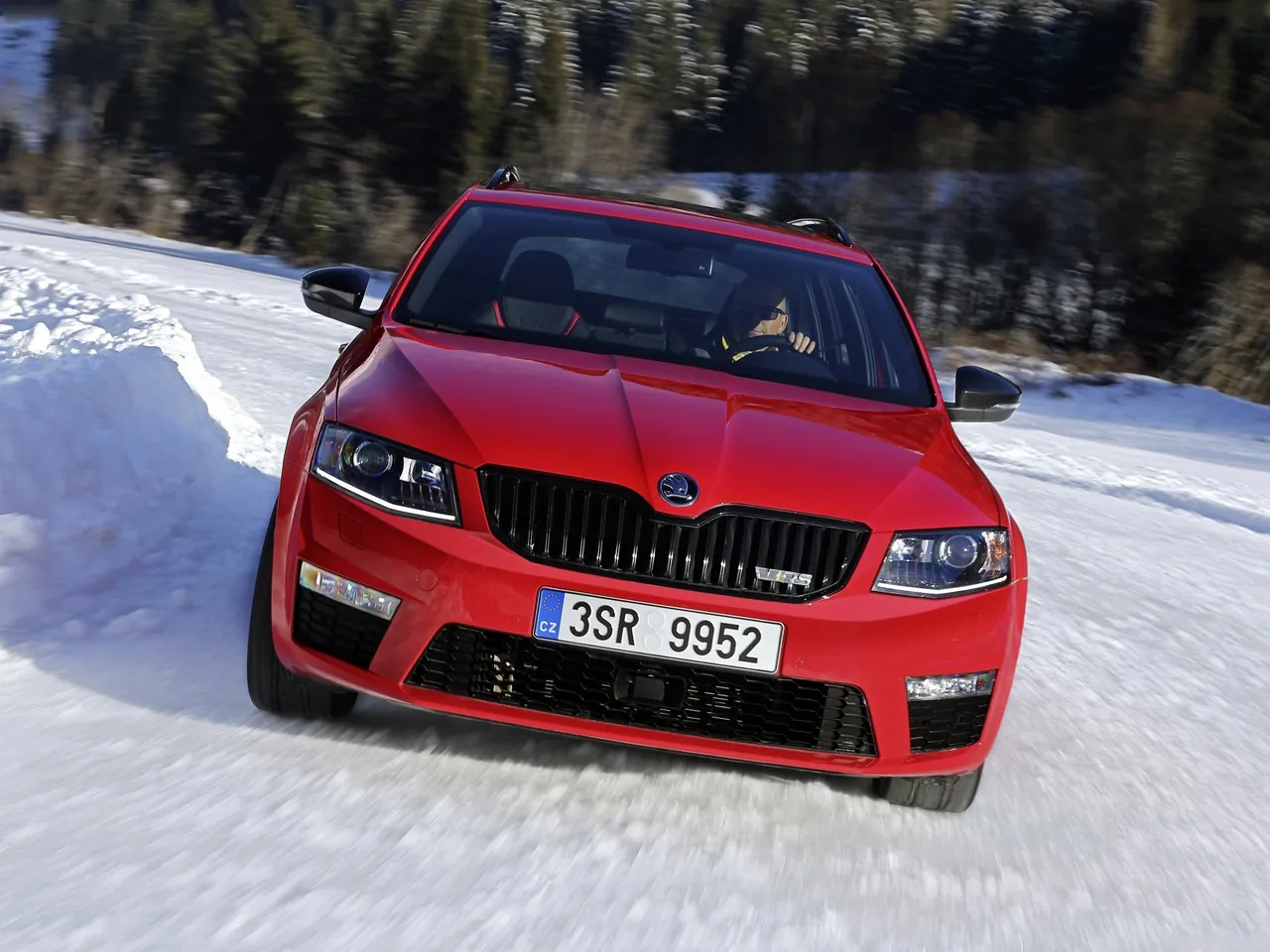 Skoda Octavia RS 4x4 Combi (2017) – zepředu