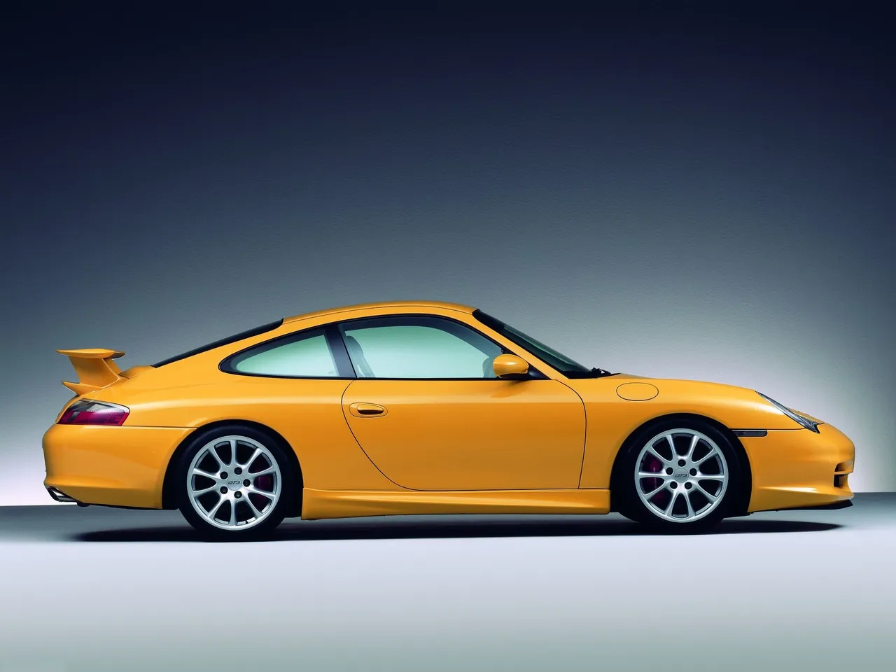 Porsche 911 GT3 (2004) - Side Profile