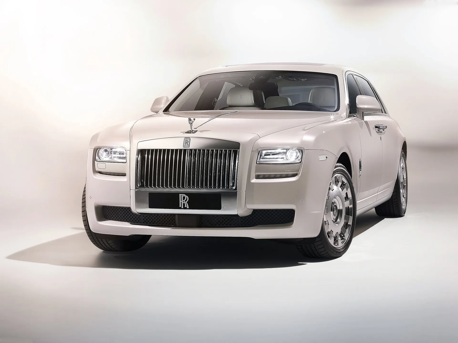 Rolls-Royce Ghost Six Senses Concept (2012)