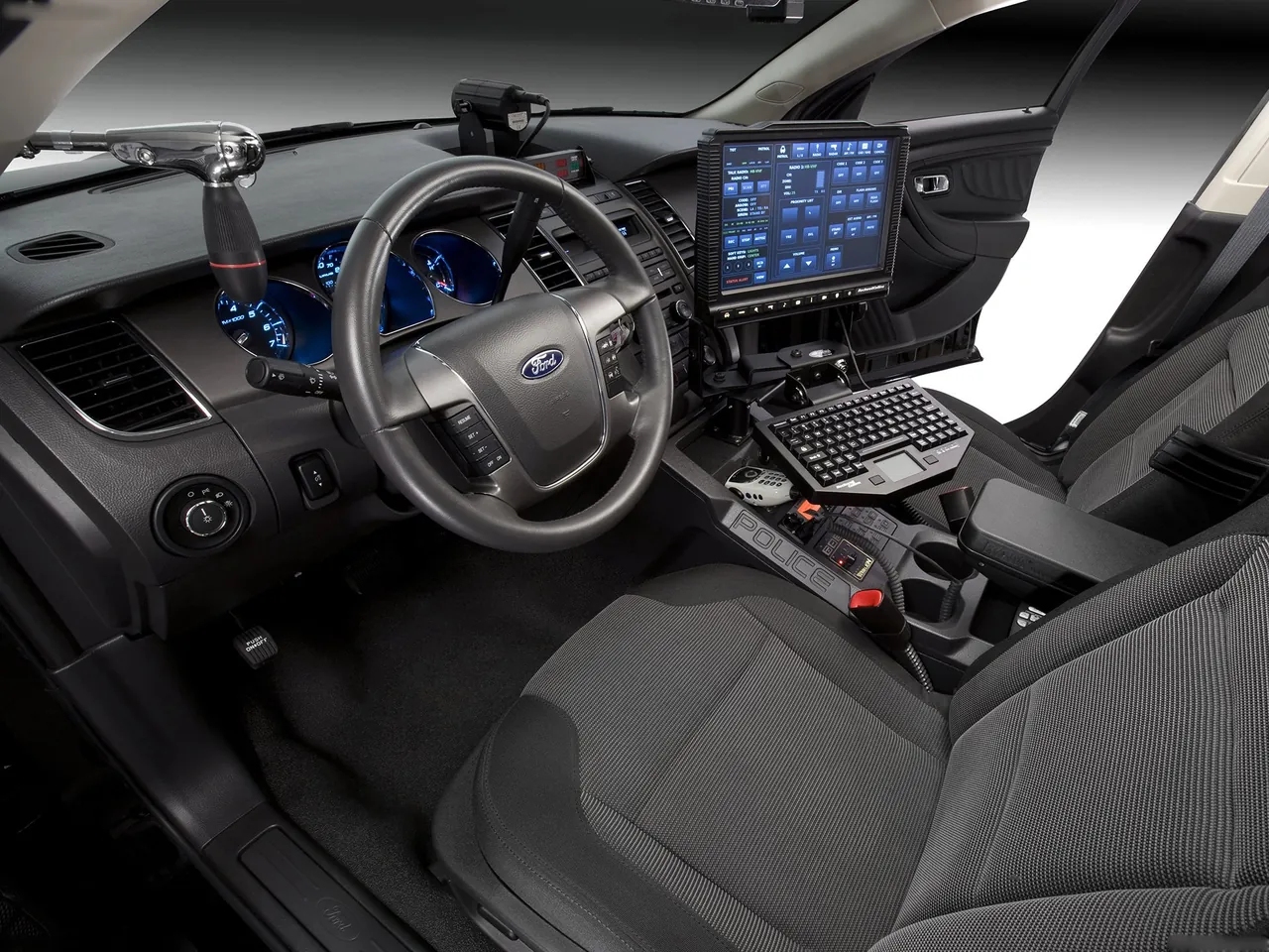 Ford Police Interceptor Concept (2010) – interiér