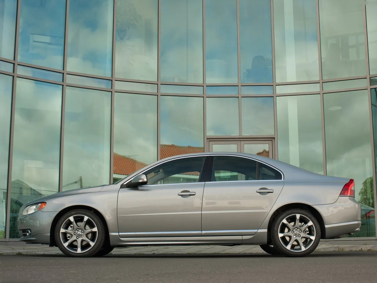 Volvo S80 (2010) – boční profil