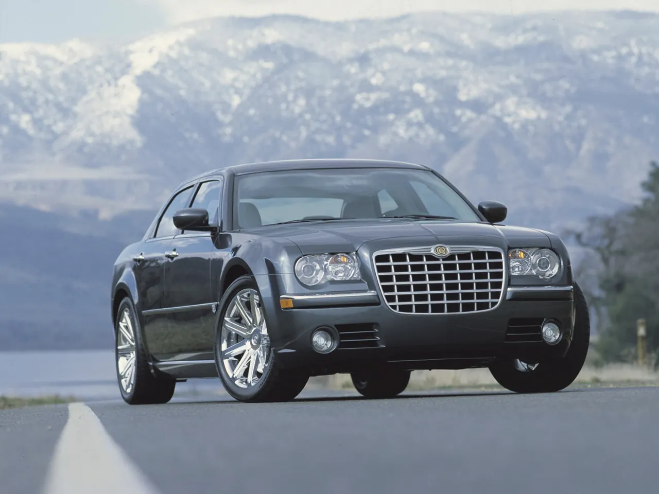 Chrysler 300C Concept (2003)