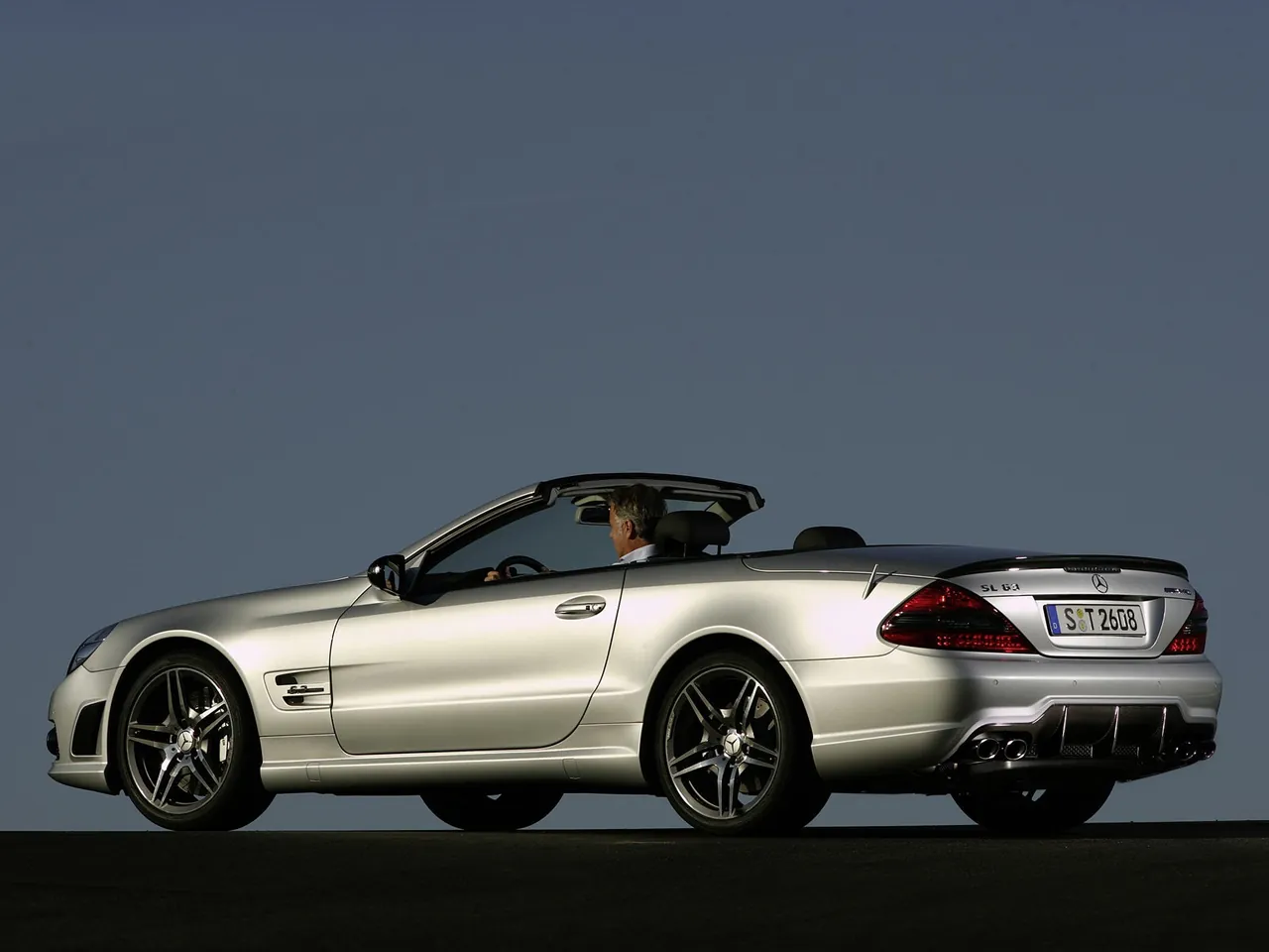 Mercedes-Benz SL63 AMG (2009) - Rear Three-Quarter