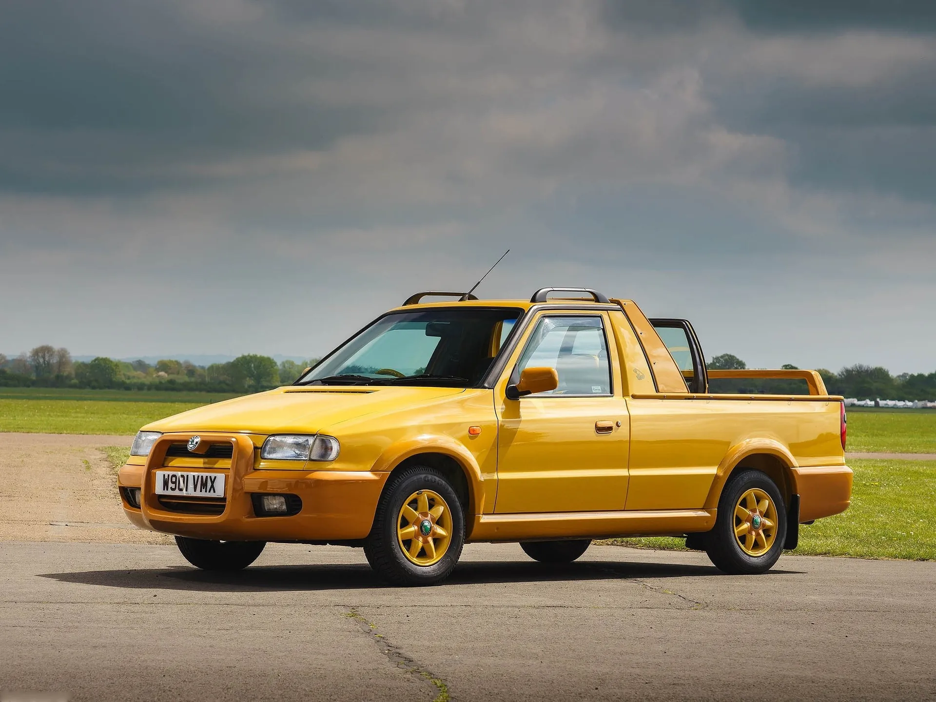 Skoda Felicia Fun [UK] (2000)