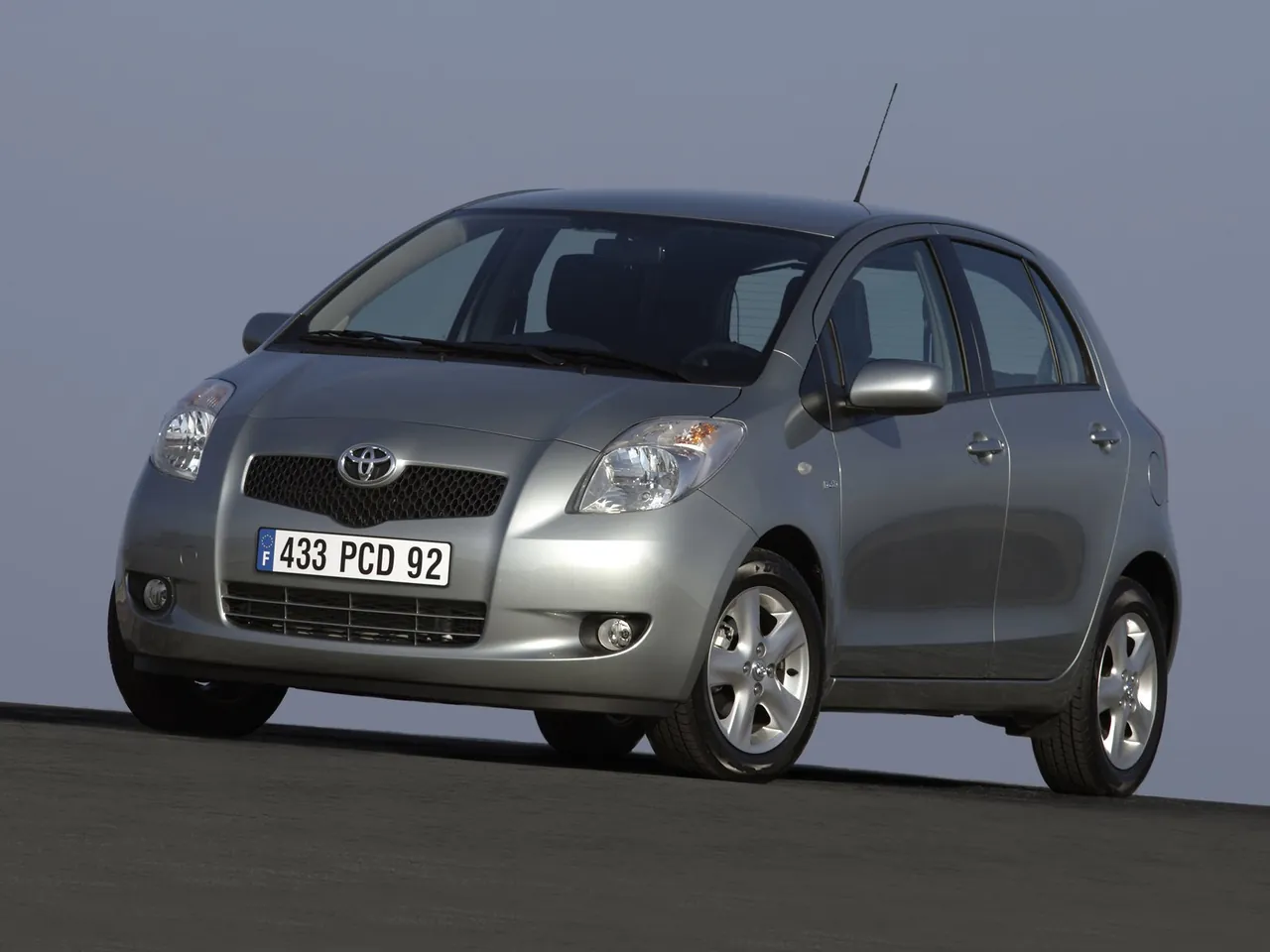 Toyota Yaris (2006)