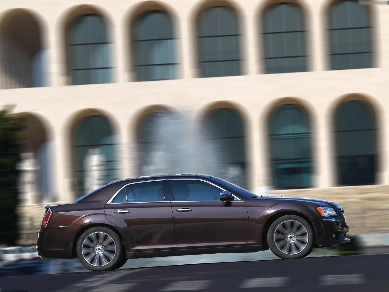Lancia Thema (2012) – boční profil