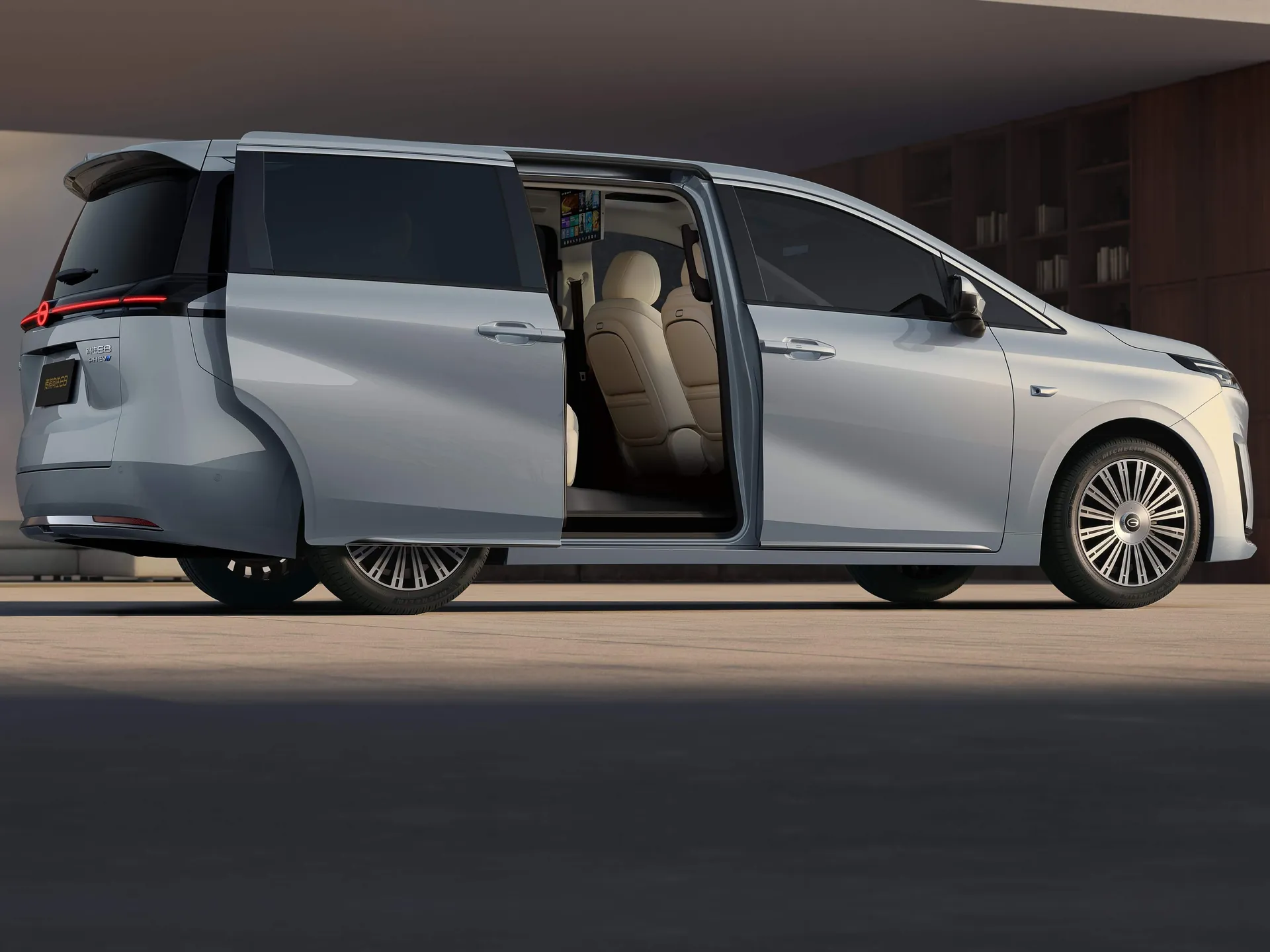 GAC E8 PHEV (2026) – zadní tříčtvrteční pohled
