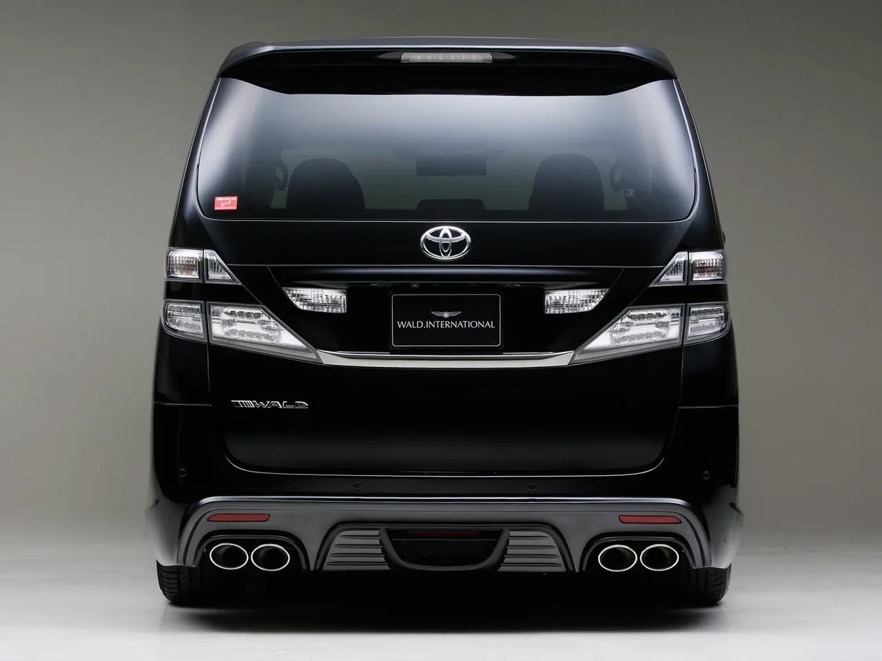 Wald Toyota Vellfire (2009) – zezadu