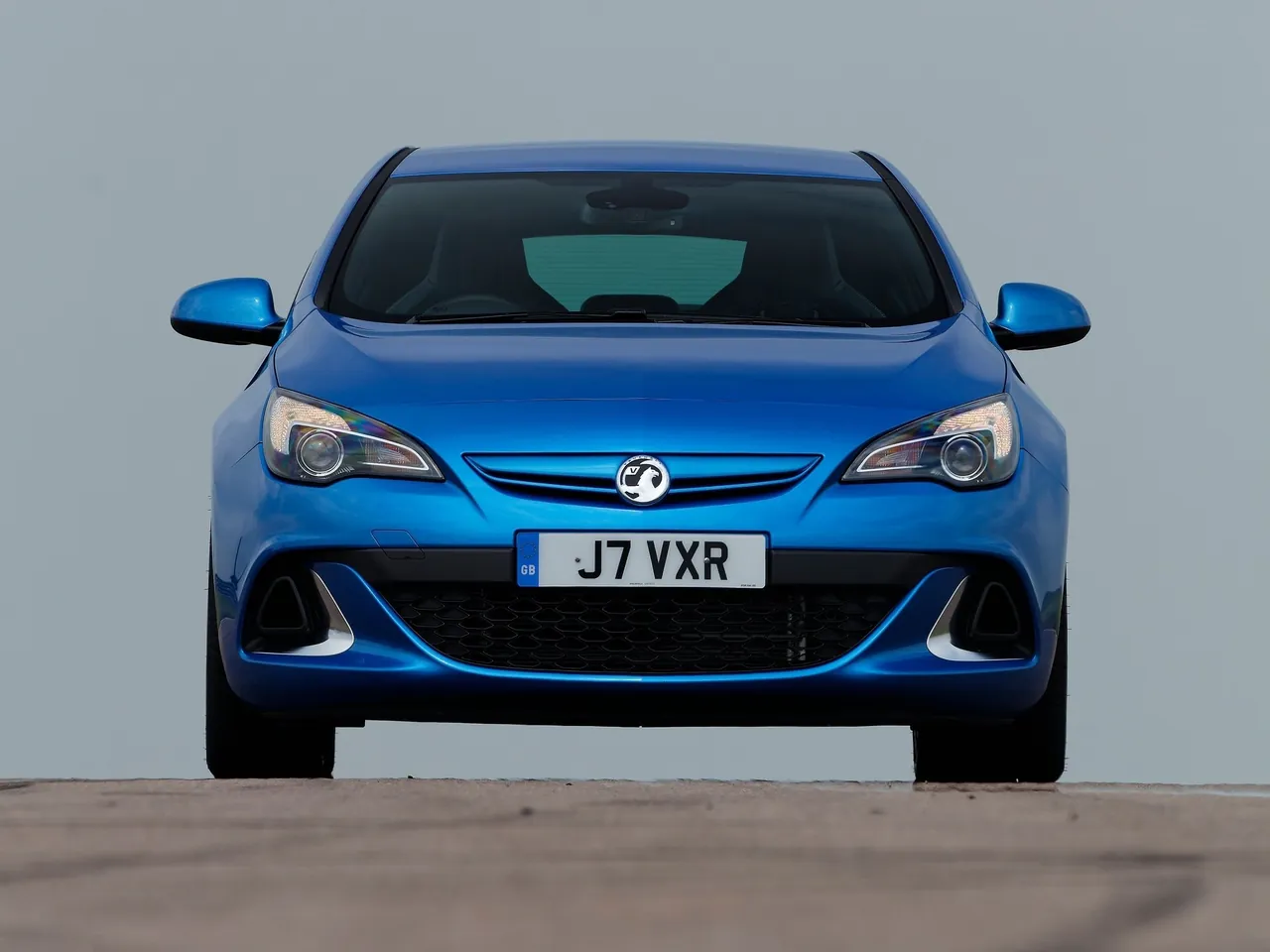 Vauxhall Astra VXR (2013) – zepředu