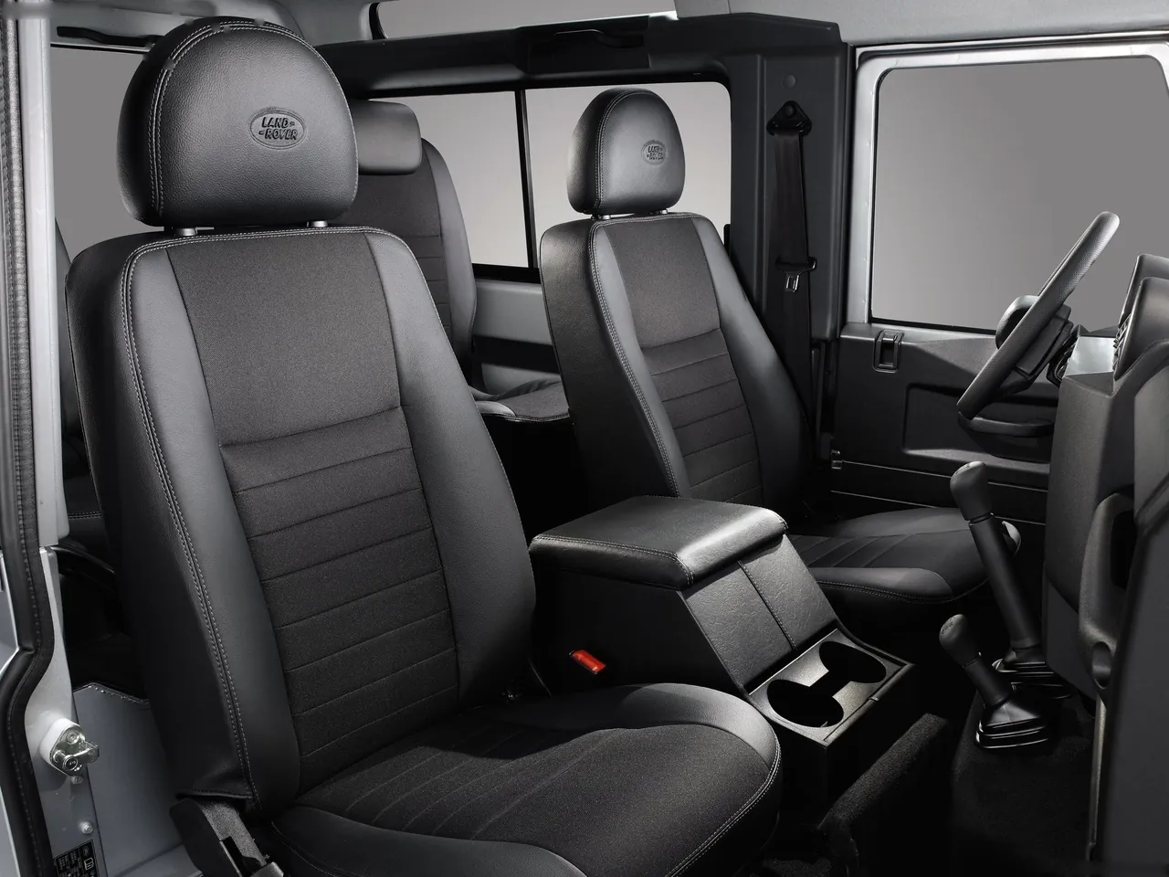 Land Rover Defender X-Tech (2011) - Interior