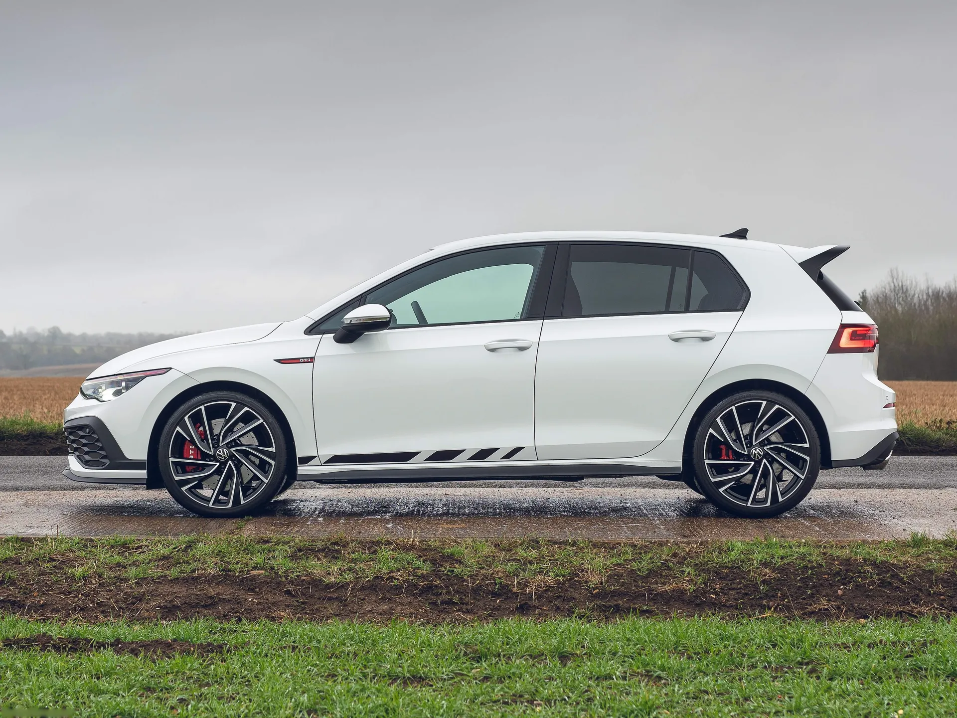 Volkswagen Golf GTI Clubsport (2021) - Side Profile
