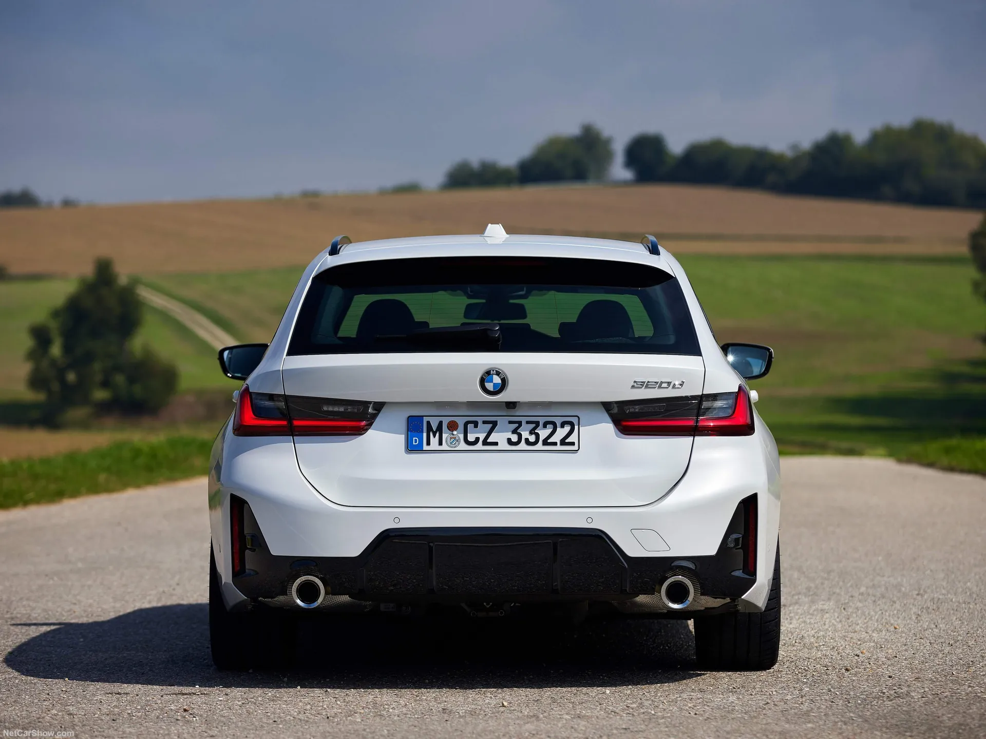 BMW 3-Series Touring (2023) – zezadu