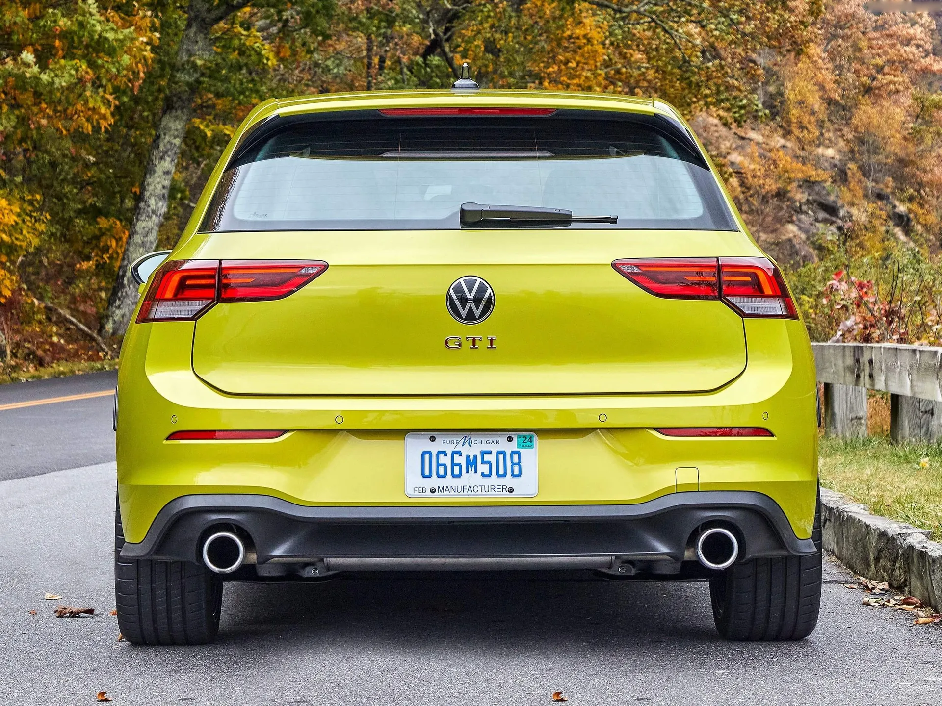 Volkswagen Golf GTI [US] (2022) – zezadu
