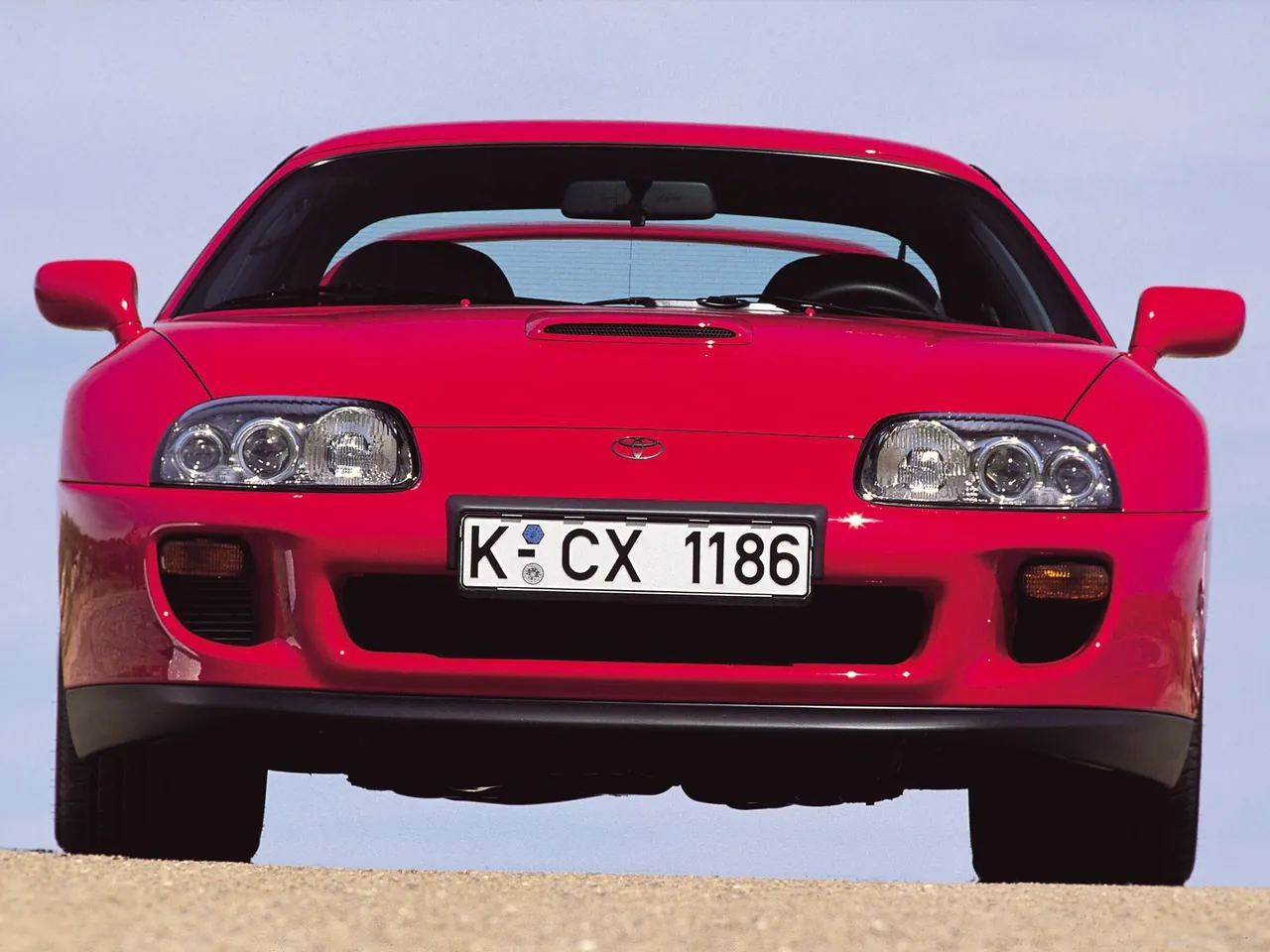 Toyota Supra (1996) - Front