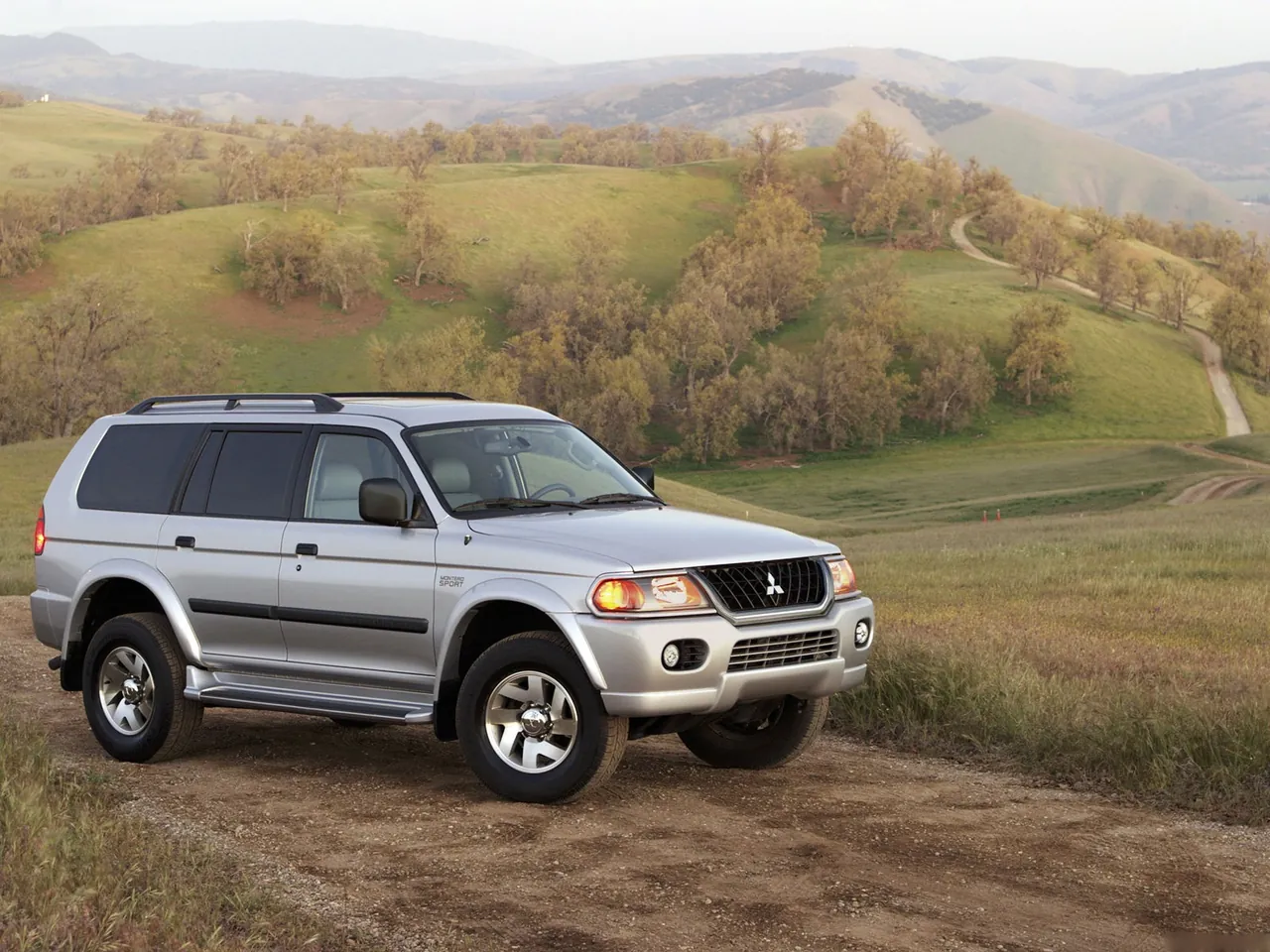 Mitsubishi Montero Sport (2004)