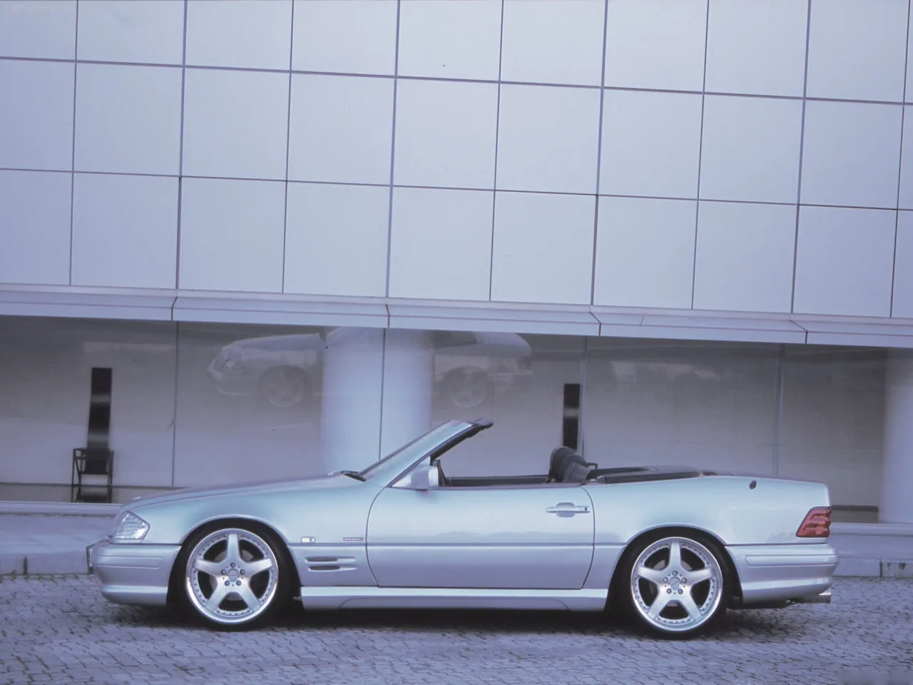 Wald Mercedes-Benz SL-Class R129 (1999) – boční profil
