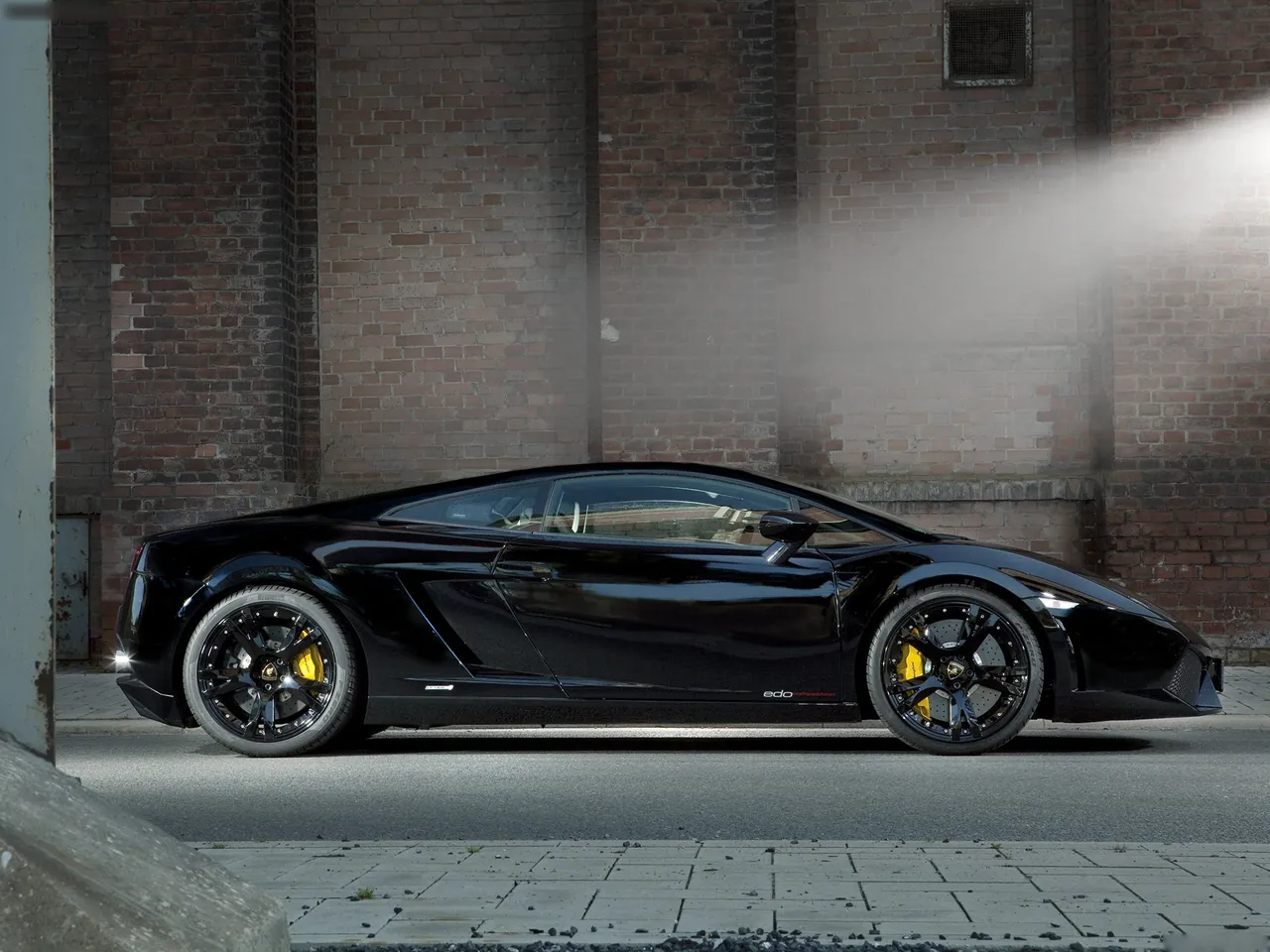 Edo Lamborghini Gallardo LP600-4 (2009) – boční profil