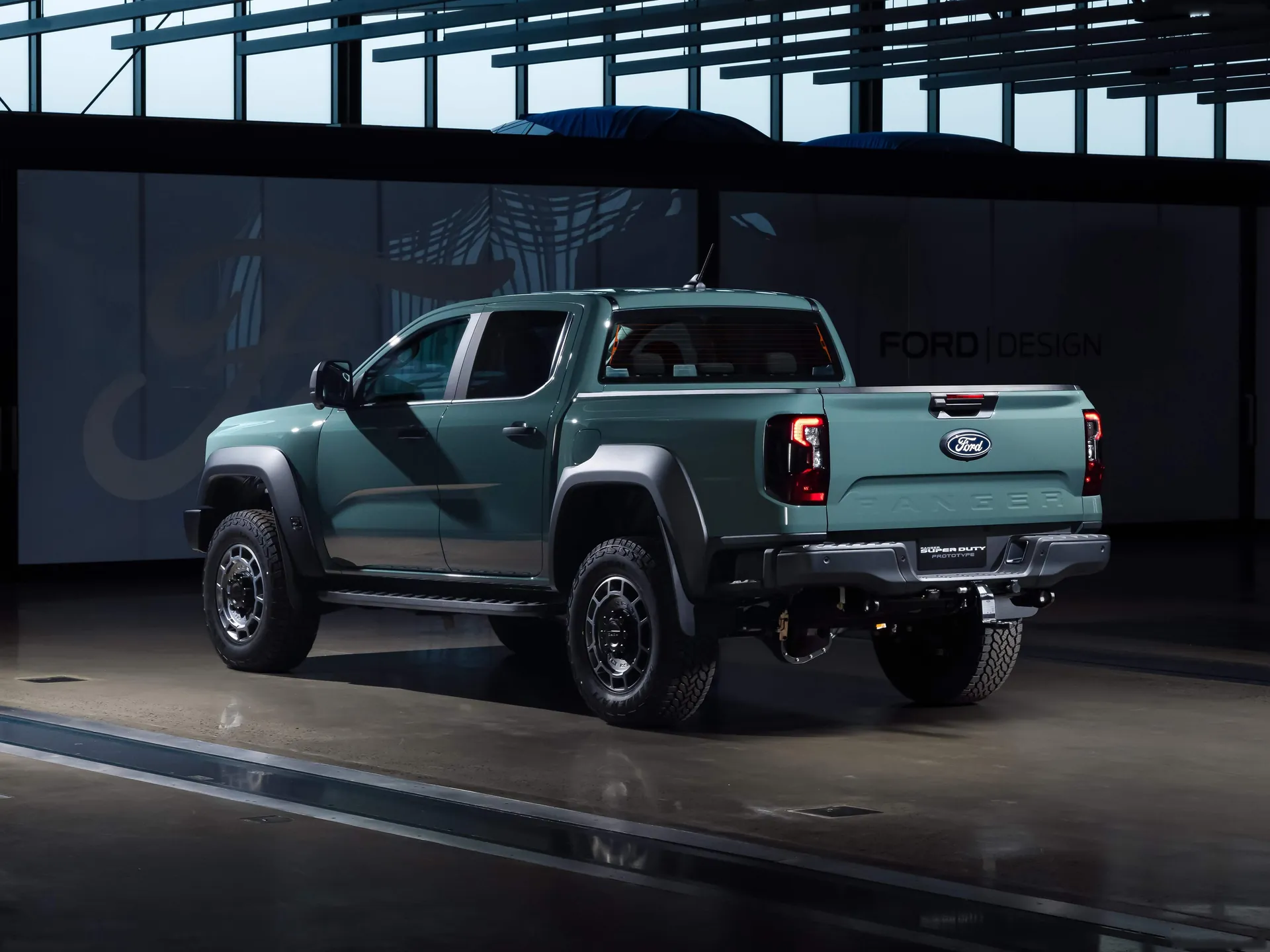 Ford Ranger Super Duty [AU] (2026) – zadní tříčtvrteční pohled