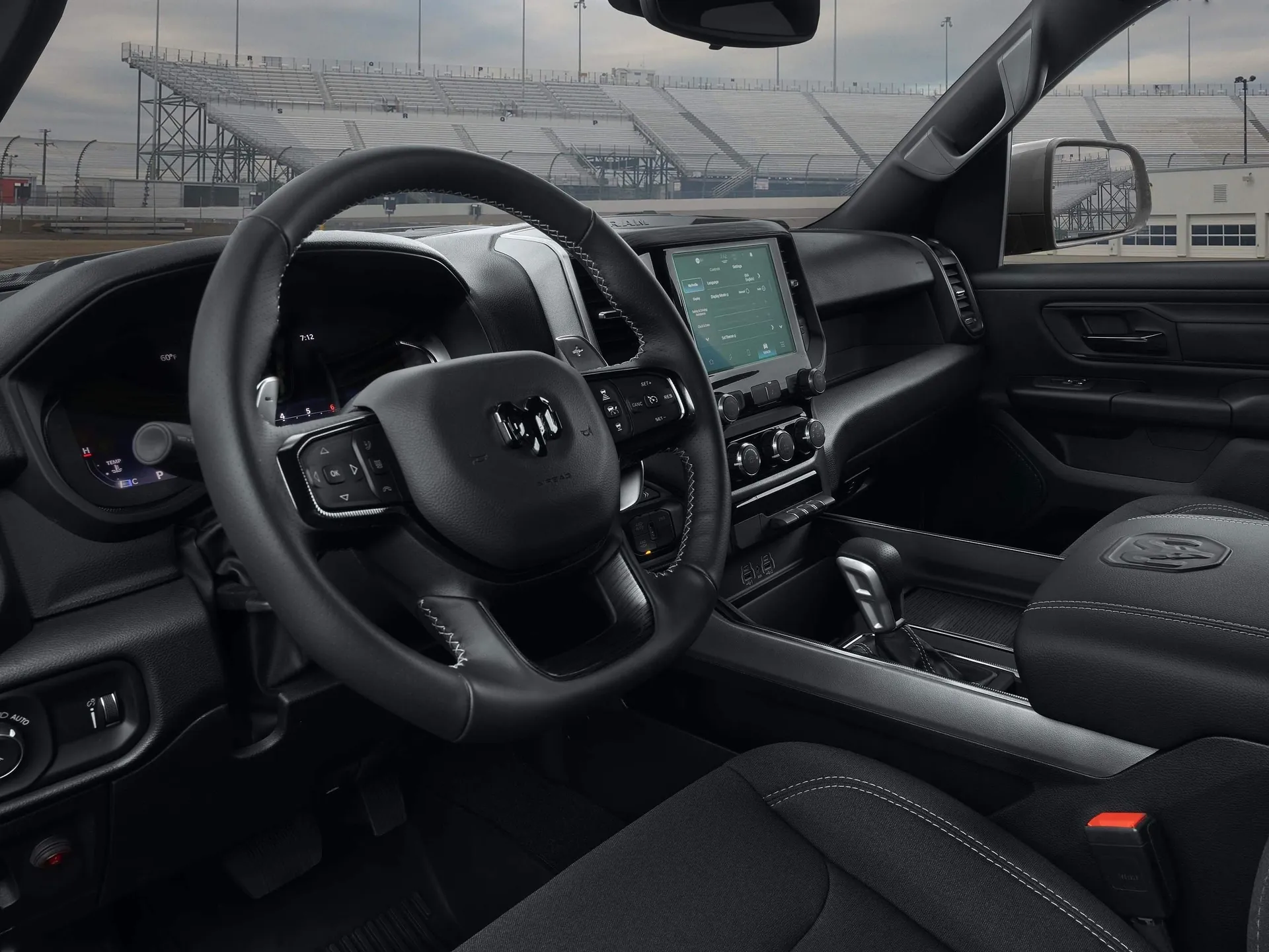 Ram 1500 Rumble Bee (2027) – interiér