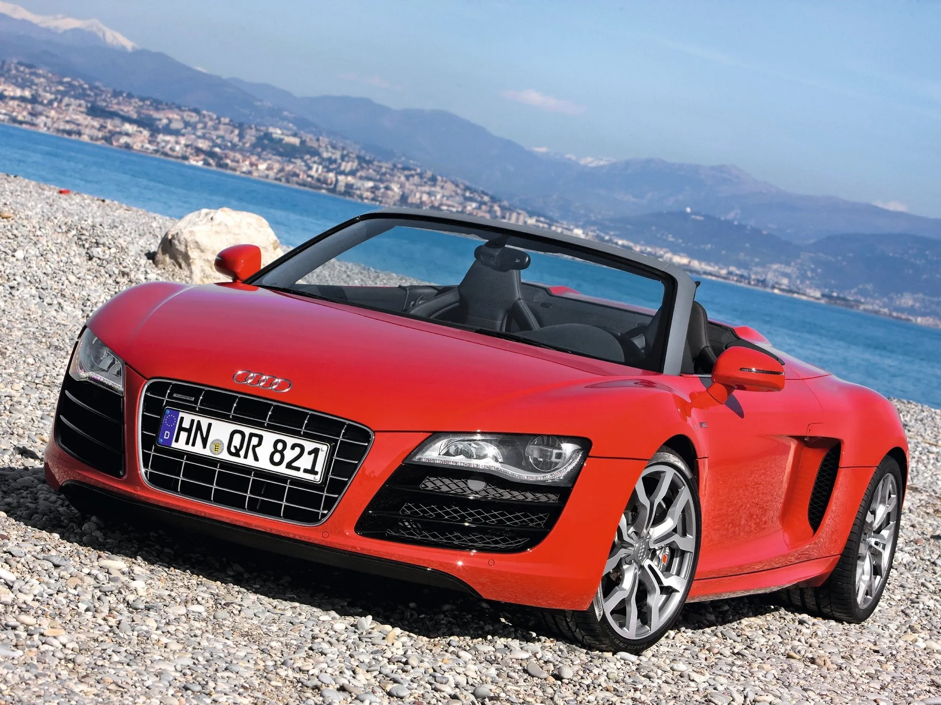 Audi R8 Spyder 5.2 FSI quattro (2011)