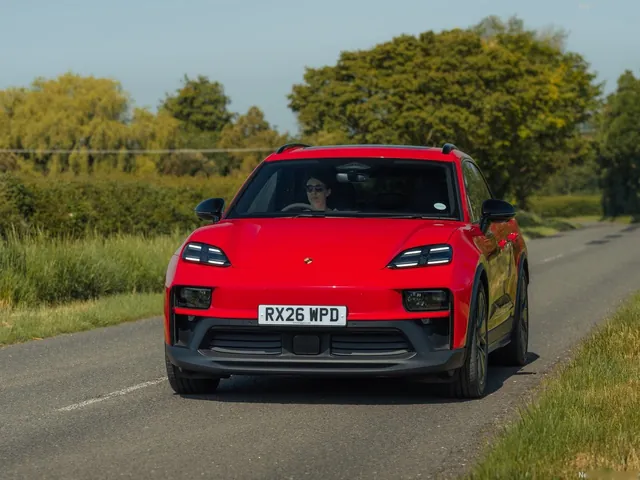 Porsche Macan GTS [UK] (2026)