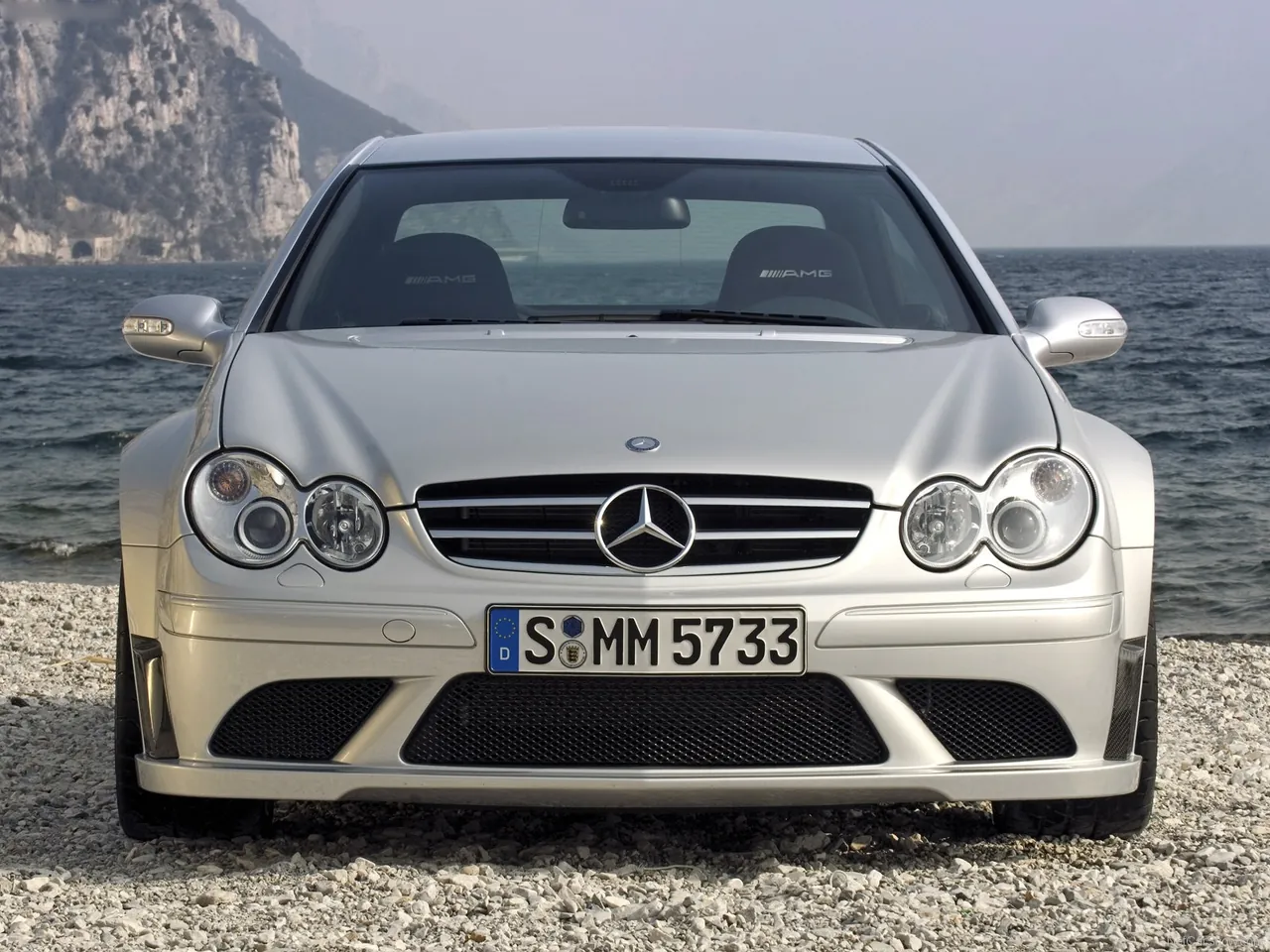 Mercedes-Benz CLK63 AMG Black Series (2008) - Front