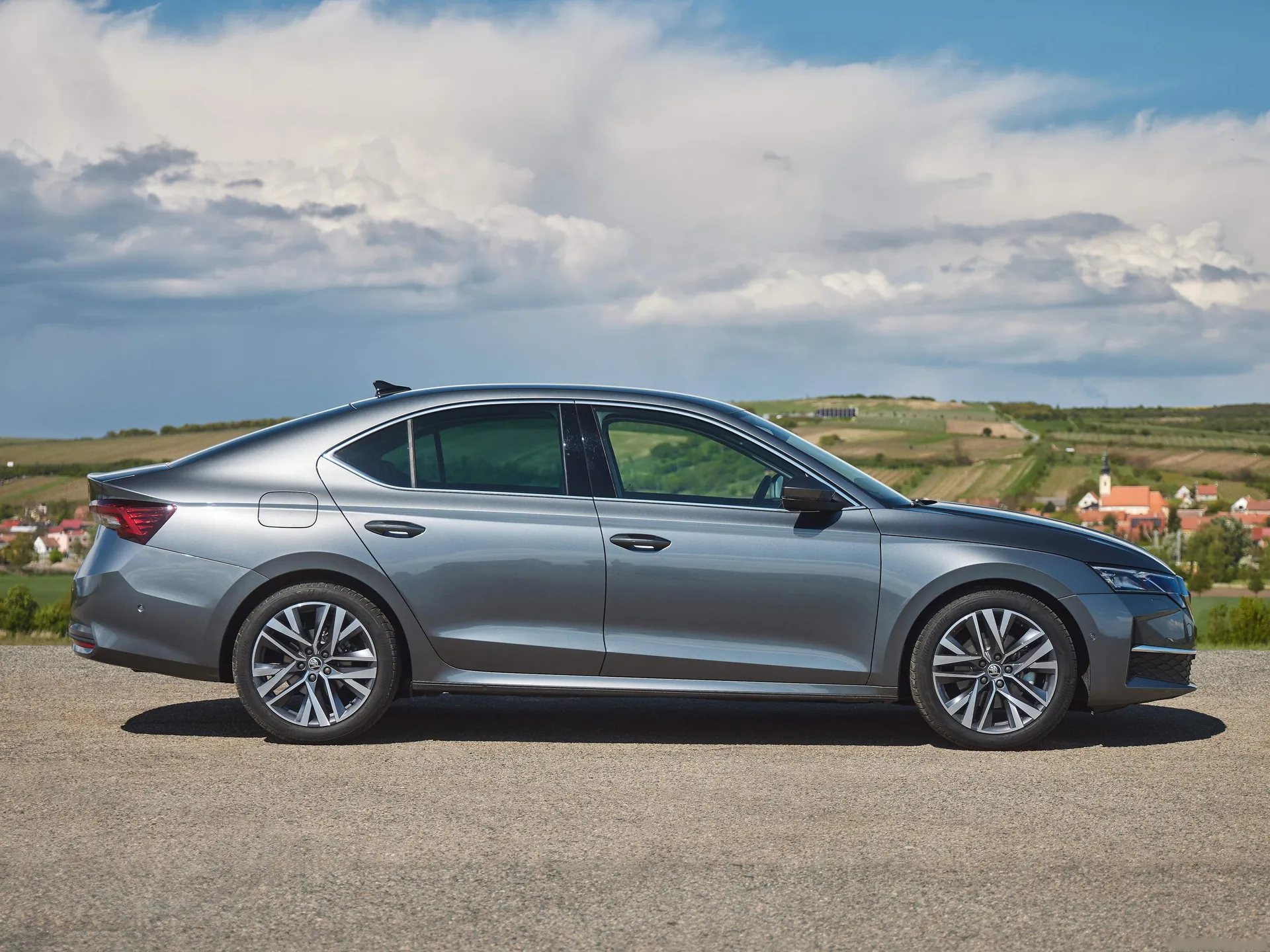 Skoda Octavia (2025) – boční profil