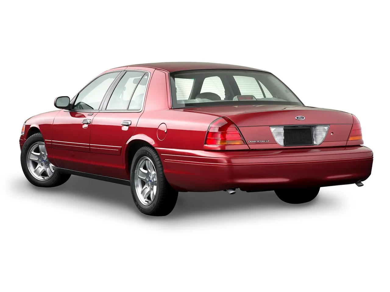 Ford Crown Victoria (2001) – zadní tříčtvrteční pohled