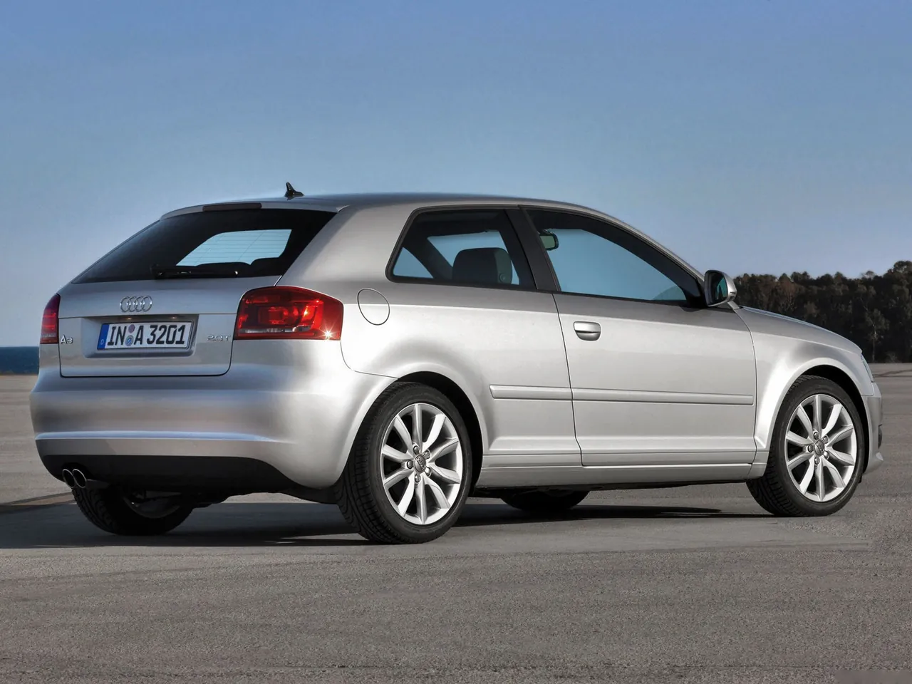 Audi A3 (2009) – zadní tříčtvrteční pohled