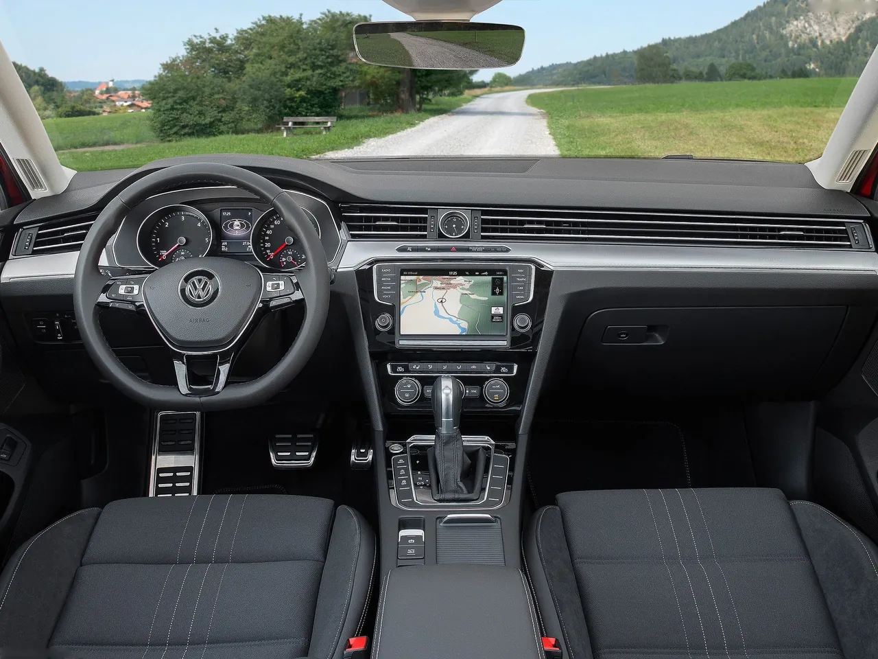 Volkswagen Passat Alltrack (2016) – interiér