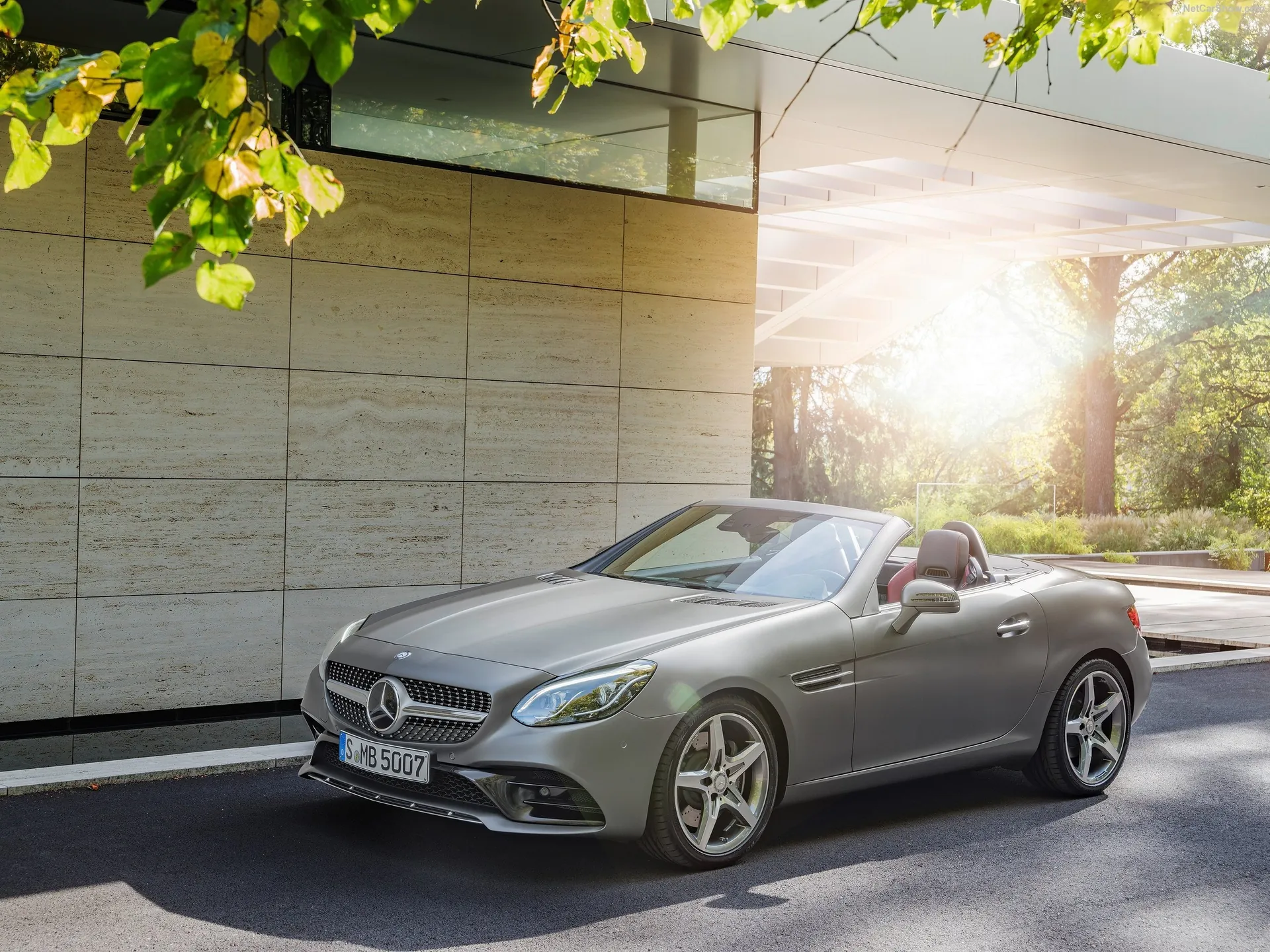 Mercedes-Benz SLC (2017)